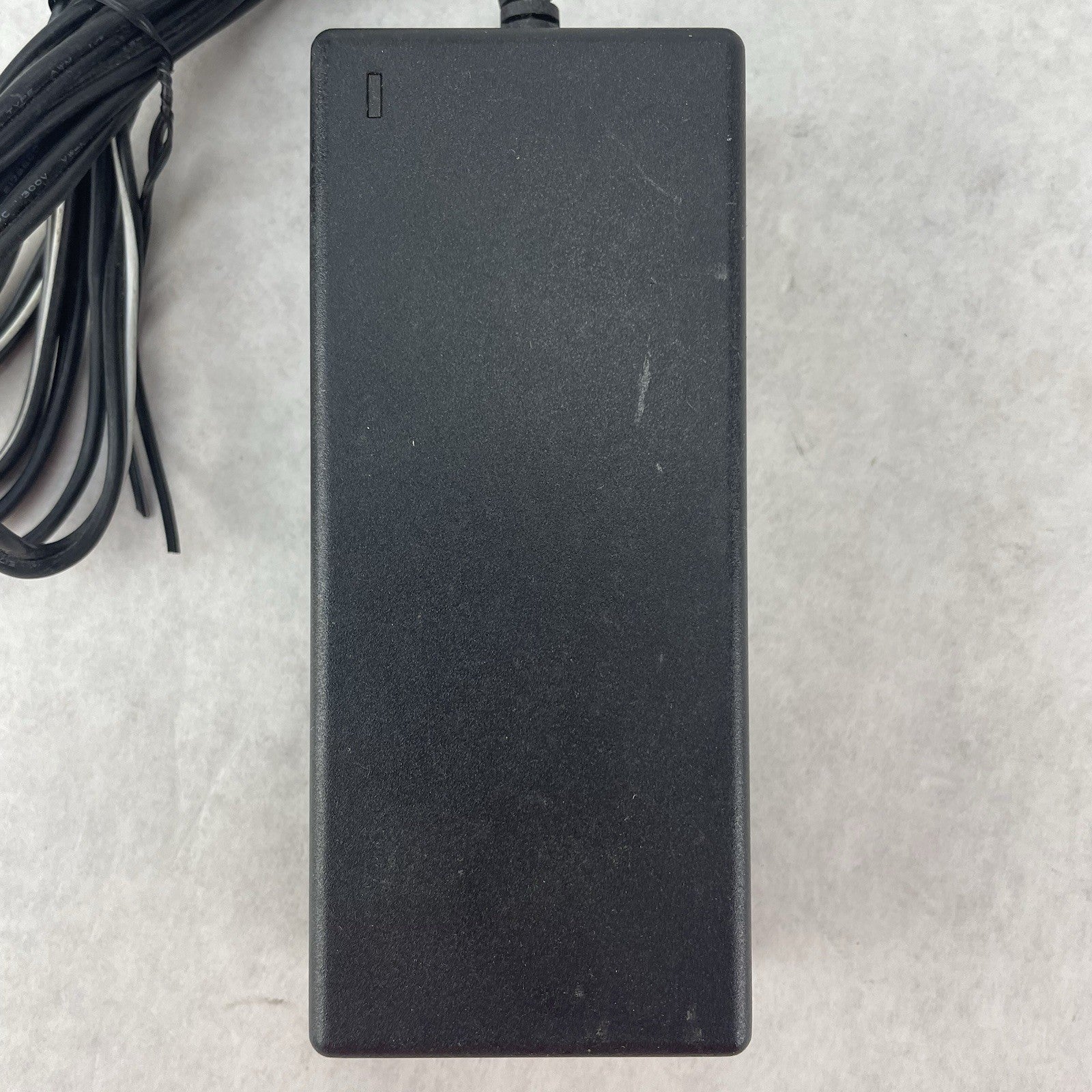 Delta Electronics AC Adapter ADP-40WB 1200ma 12V No Power Cord Lot of 43