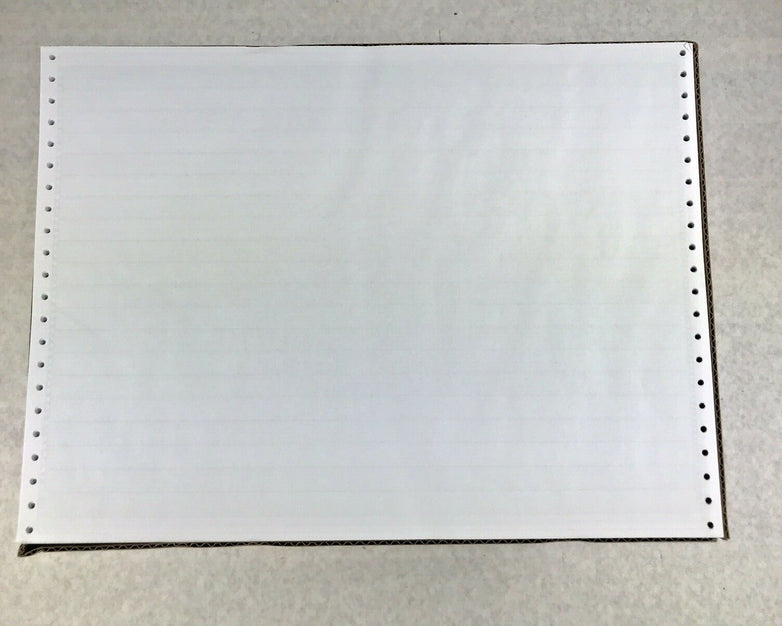 Staples 14 7/8 x11 Inches 2800 Sheets 1/2 Inch Green Bar