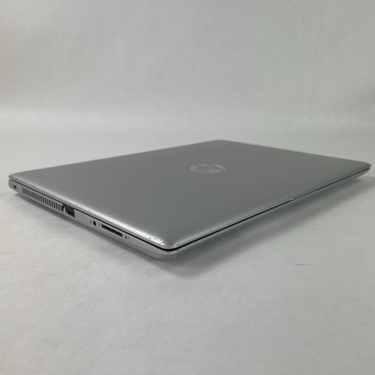 HP mt21 14" Celeron 3867U 1.80 GHz 4 GB RAM No SSD/OS/AC - USB13
