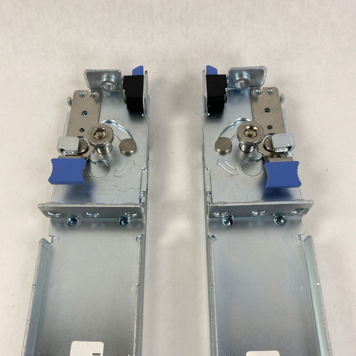 Dell CN-0DR784-01078-81D-0633 1U Left and Right Sliding Server Rails6