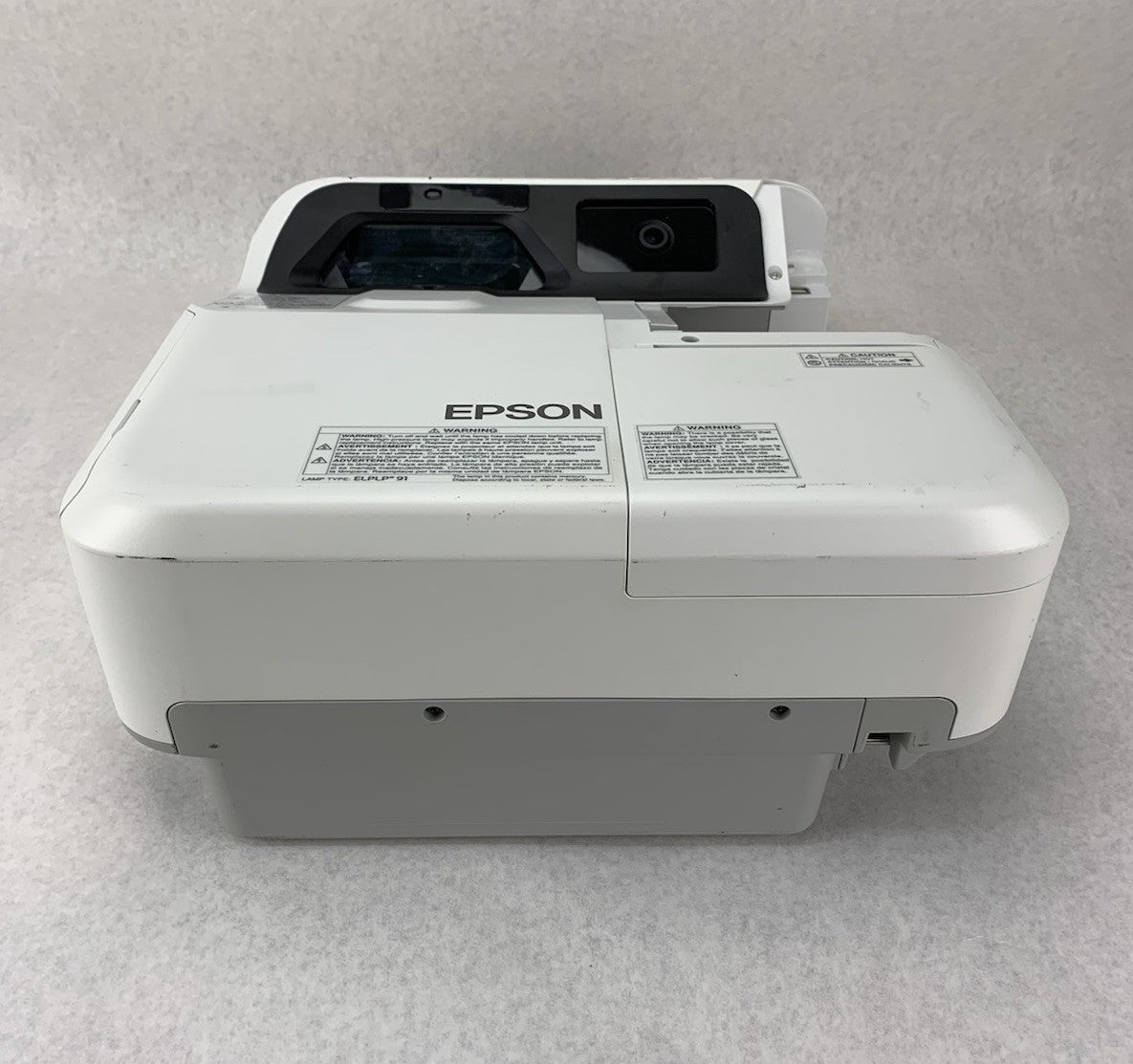Epson PowerLite 695Wi H740A LCD Lamp Projector 2423 Lamp Hours - No Remote1