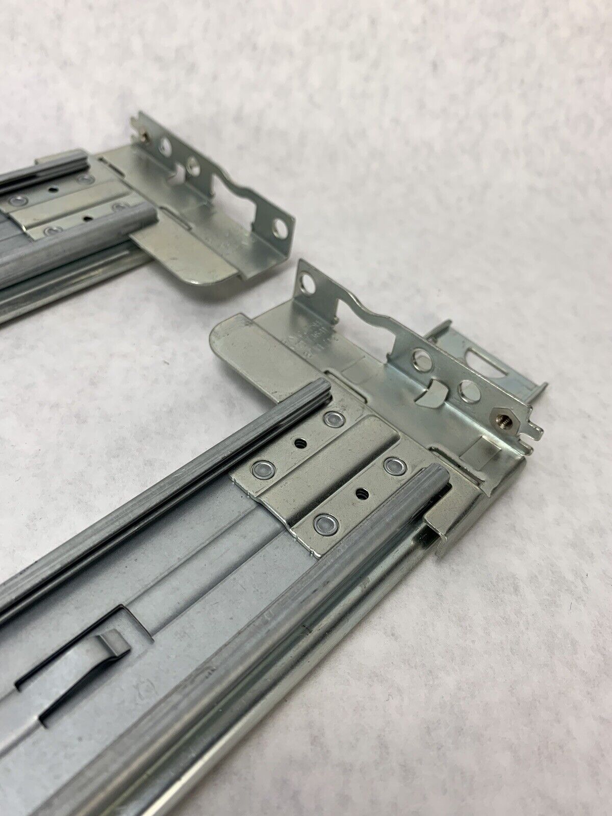 KingSlide 5TDTK/CJ75H Set of 2 Left and Right Server Rails USIP