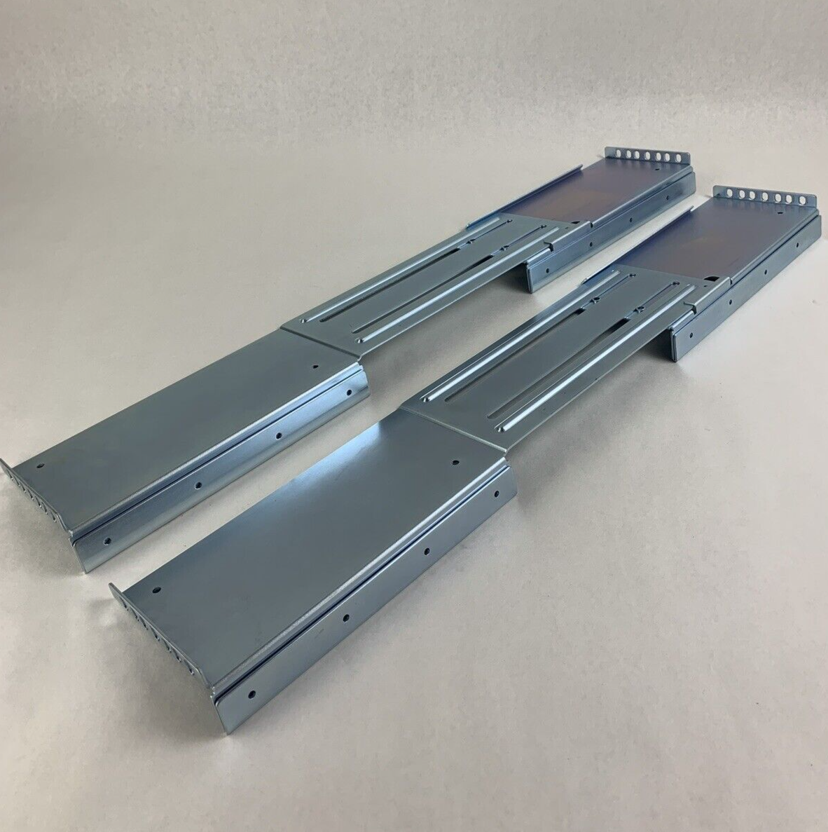 Cisco  700-23702-02 / 700-23703-02 Bottom Support Rails For Cisco Nexus 7000