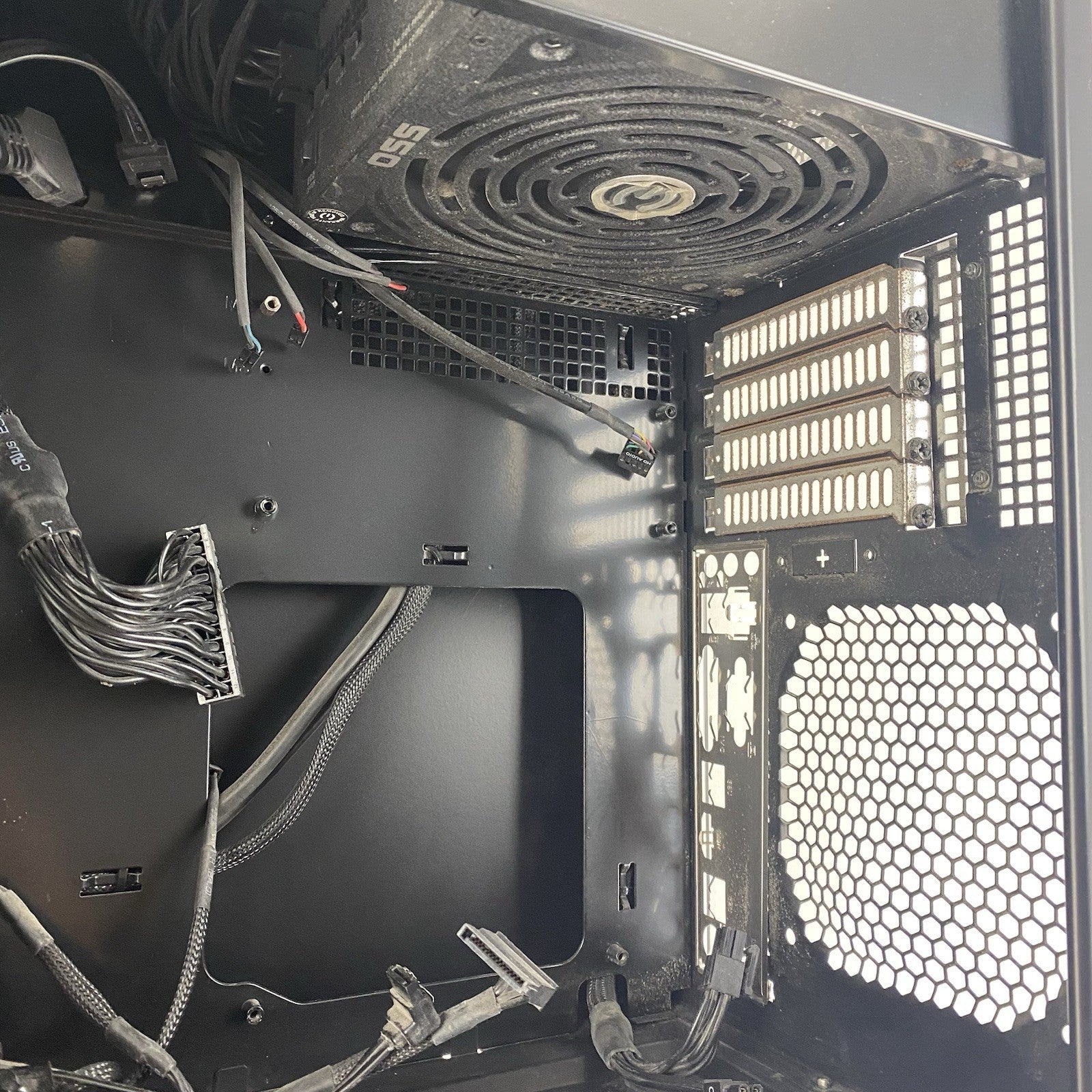 SilverStone Temjin Series TJ08B-E Micro-ATX Computer Case with 550W Power Supply