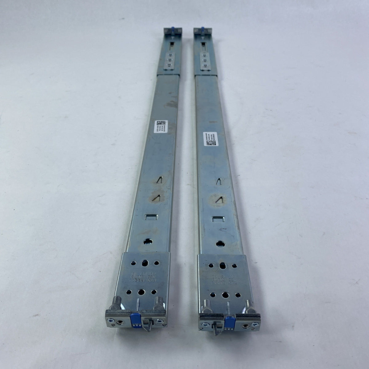 Dell R137J N915J Right and Left Sliding Server Rails 1