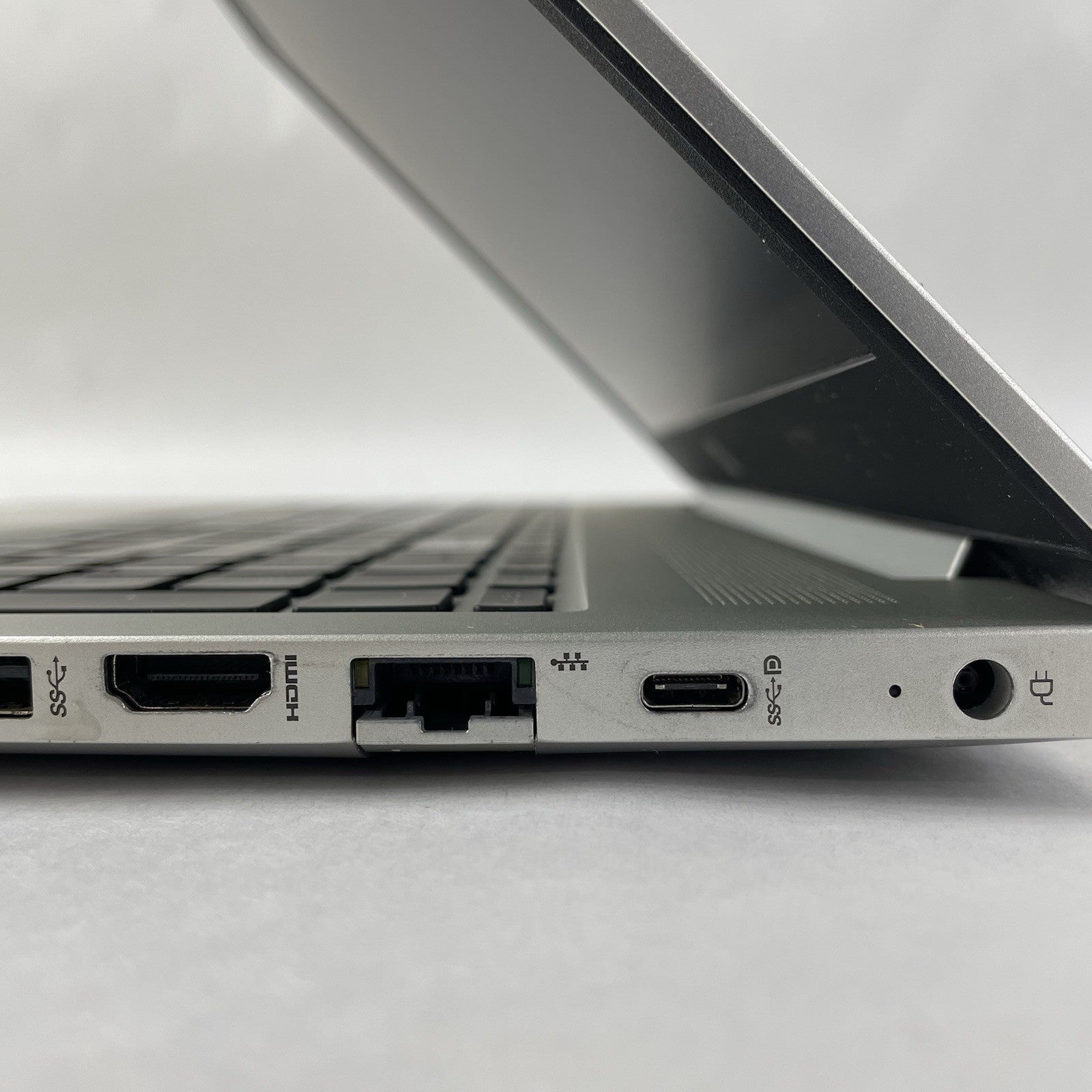 HP ProBook 455 G7 15.6" Ryzen 5 4500U 2.375 GHz 8 GB RAM No SSD/OS/AC8
