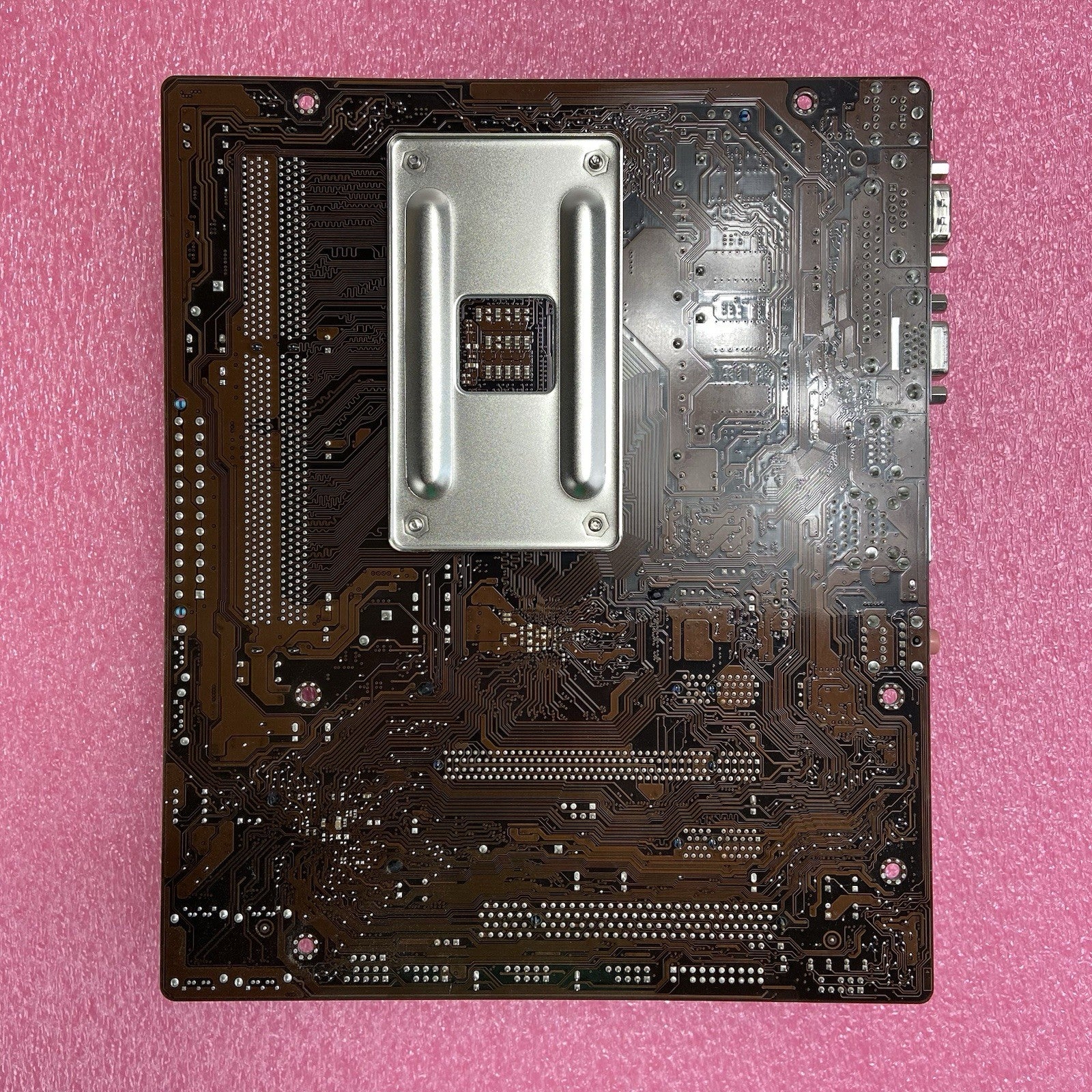 ASUS M5A78L-MLX PLUS Motherboard AMD Sempron 145 2.8GHz 2GB RAM w/Shield8