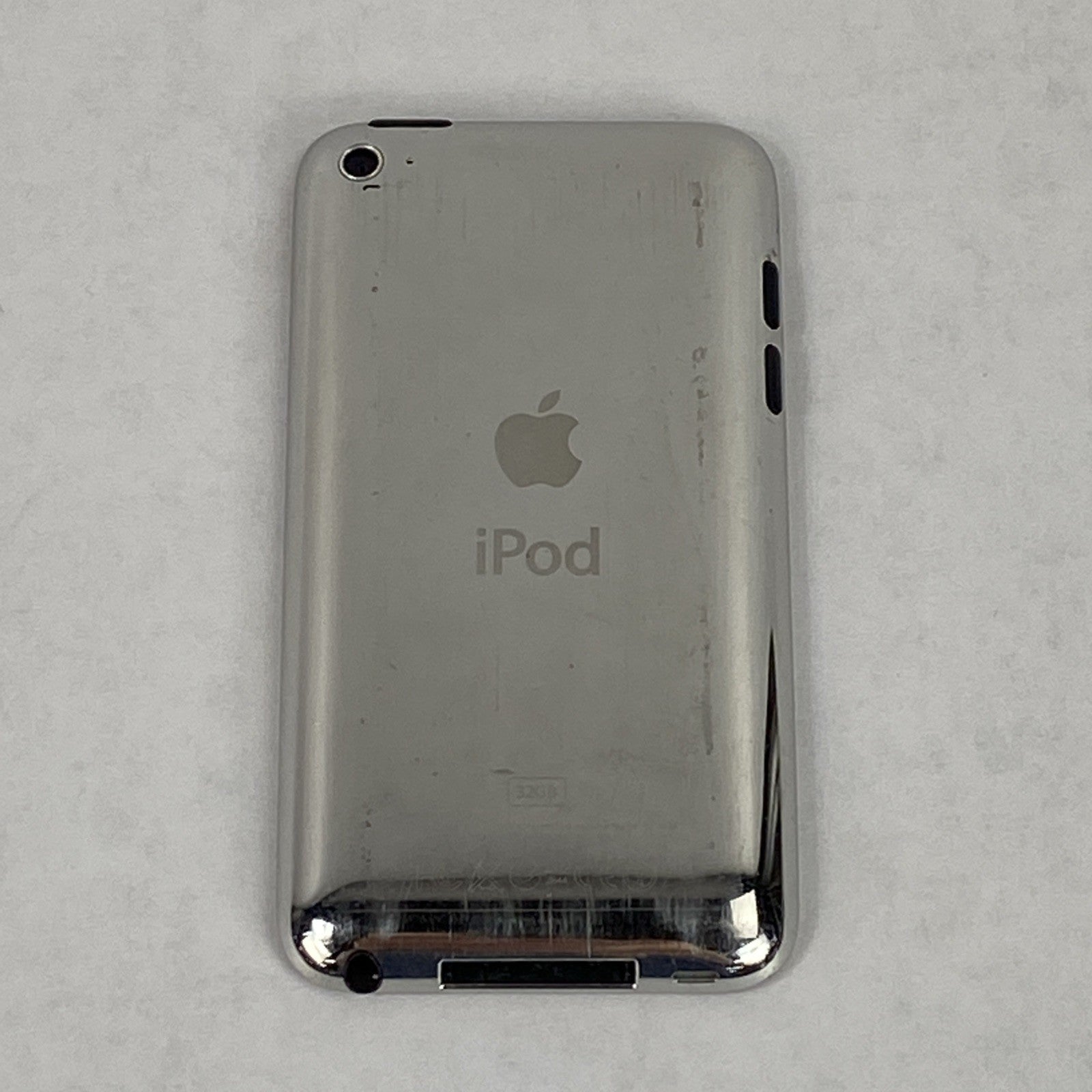 Apple iPod Touch 4th Gen A1367 32GB 3.5" Black IOS 6.1.611