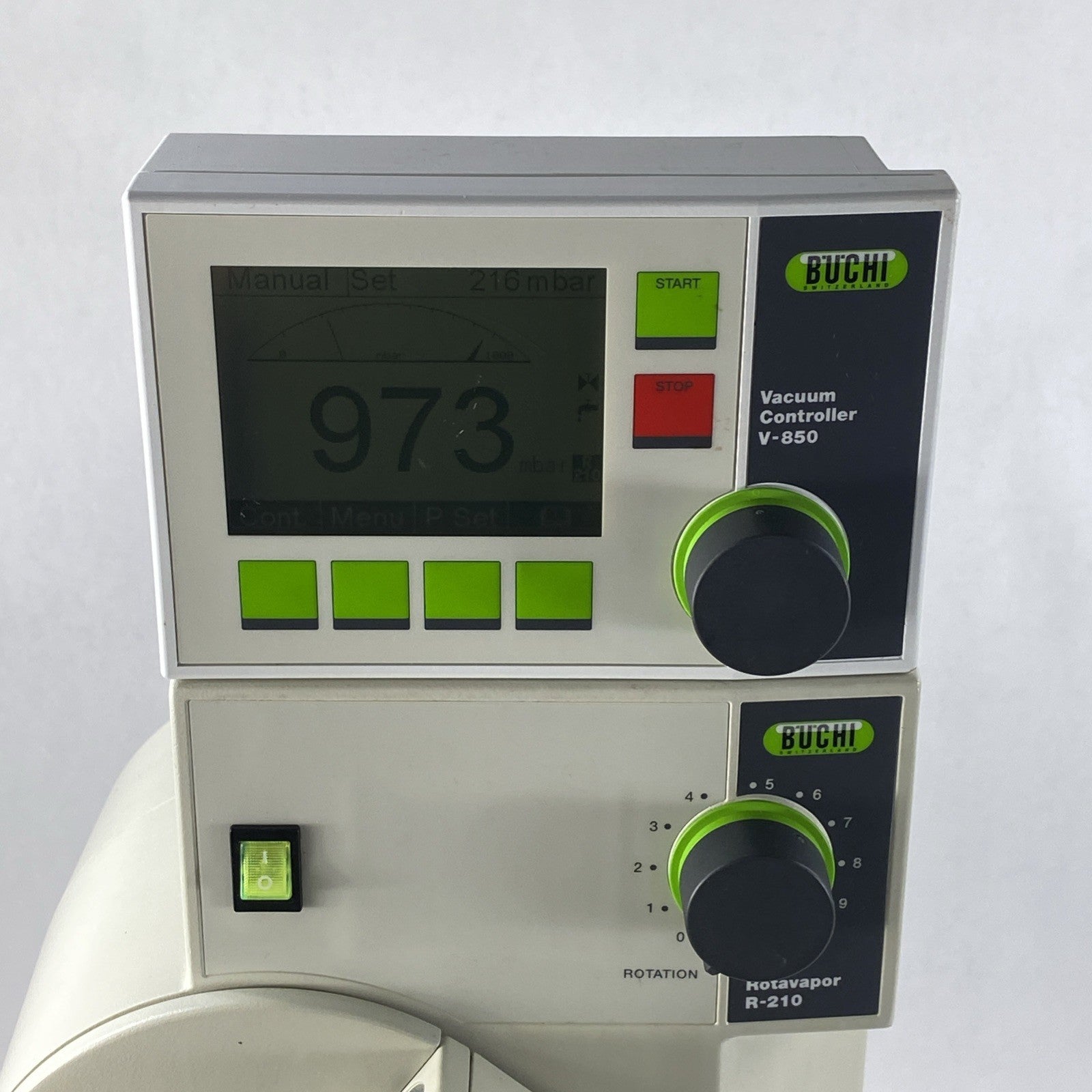 Buchi Rotavapor R-210 Rotary Evaporator and V-850 Vacuum Controller1