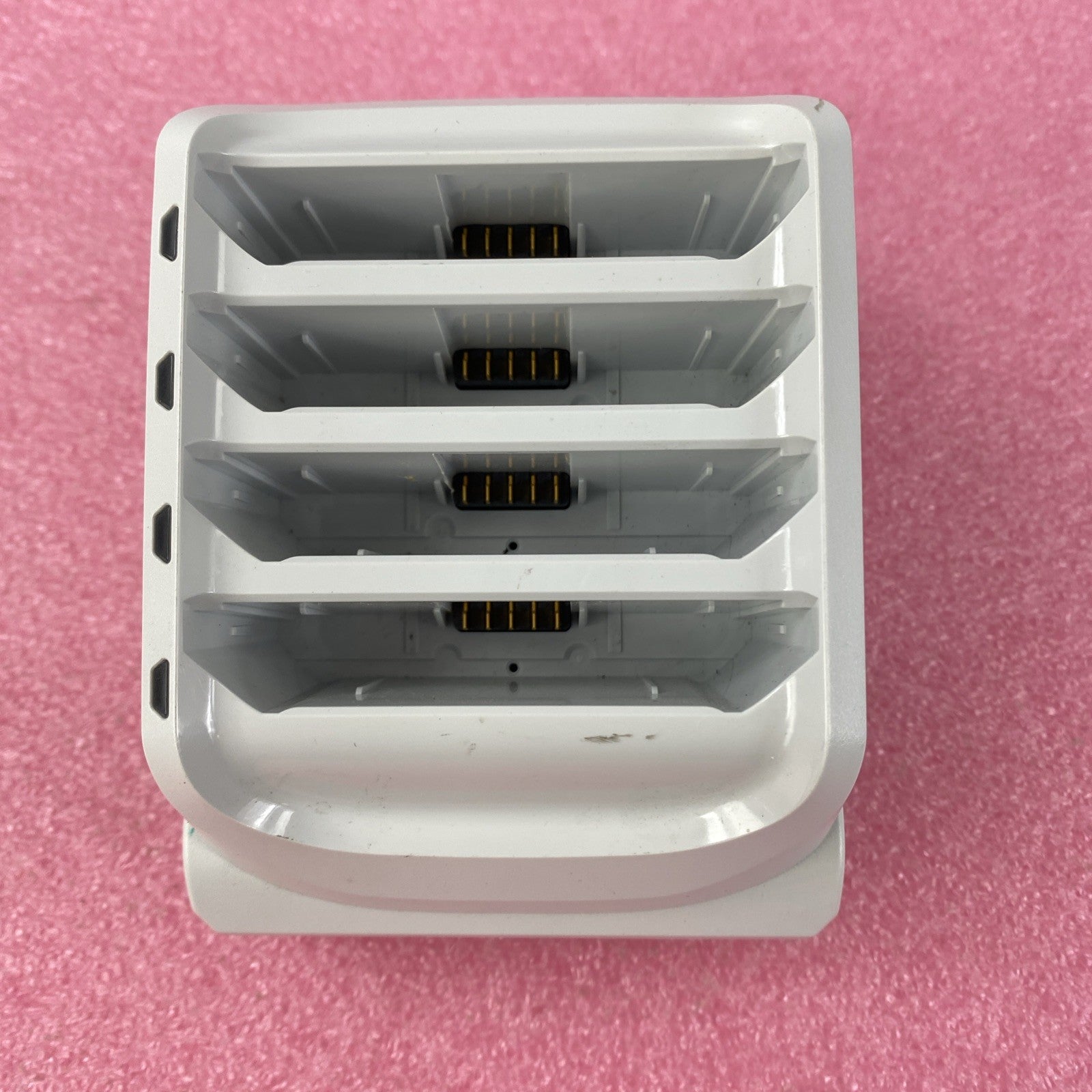 Zebra 4 Slot cradle Sharecradle-015