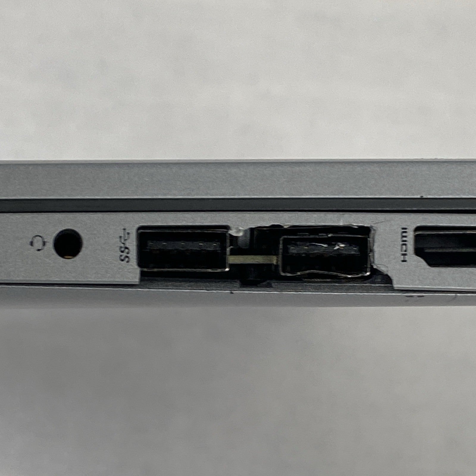 Dell Latitude 5420 Intel Core i5-1135G7 2.40 GHz 16 GB RAM 14.0" No SSD No OS