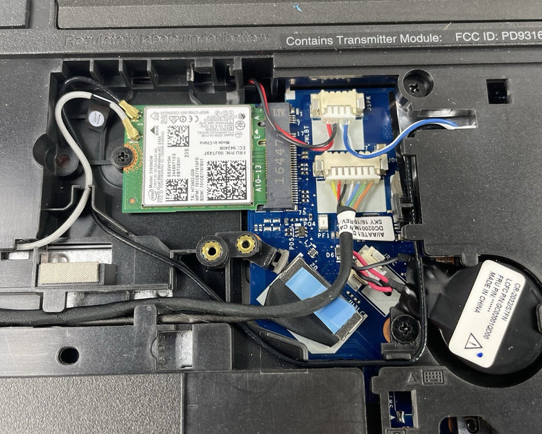 Lenovo ThinkPad E560 15.6" i5-6200U 2.30 GHz 8 GB RAM No SSD/OS/AC
