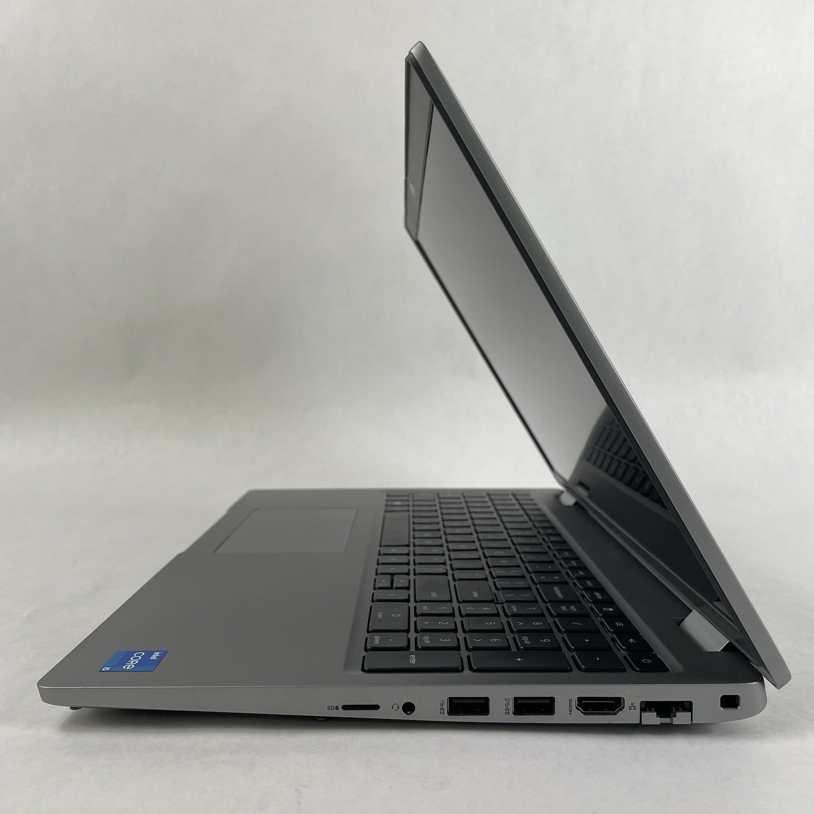 Dell Latitude 5520 15.6" i5-1145G7 2.60 GHz 16 GB RAM No SSD/OS/AC7