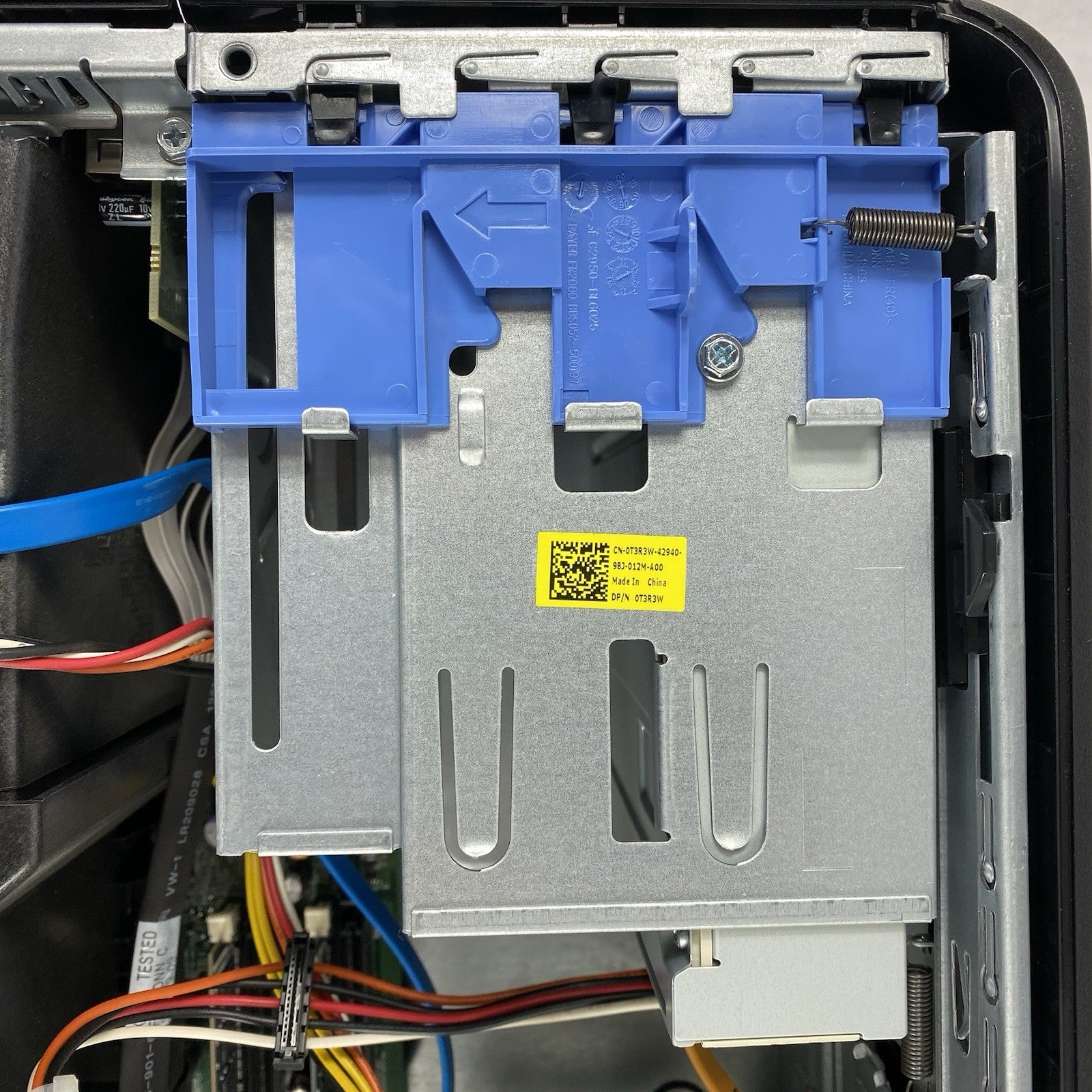 Dell OptiPlex 780 MT Intel Core 2 Duo E8400 3GHz 4GB RAM No HDD No OS