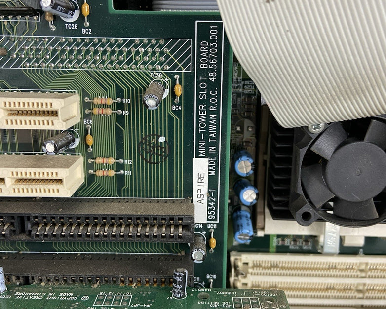 Acer Aspire 5150SK MT Intel Pentium 150MHz 16MB RAM No HDD No OS