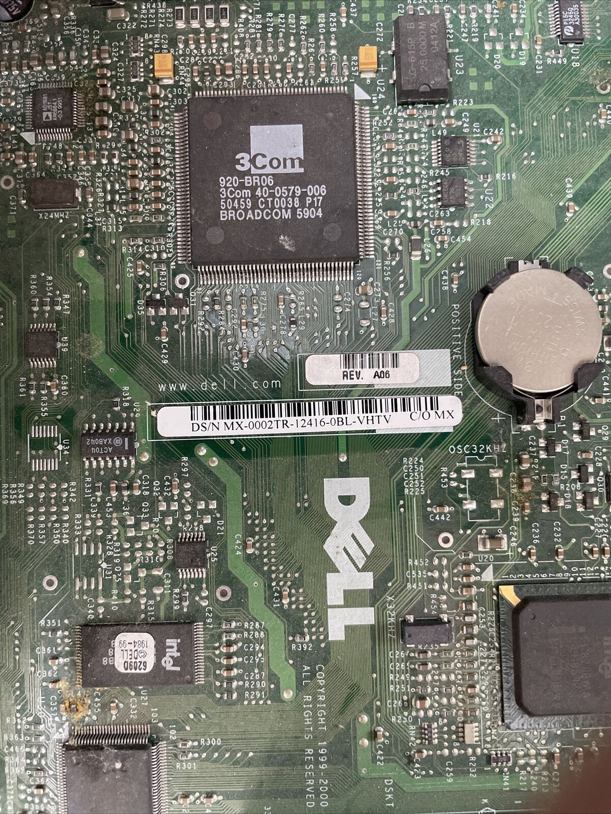 Dell Optiplex GX110 DT Intel Pentium III 866MHz 256MB RAM No HDD No OS