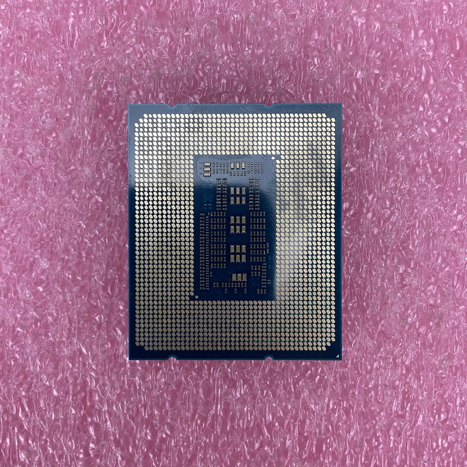 Intel Core i7-13700T SRMBC Desktop CPU 6