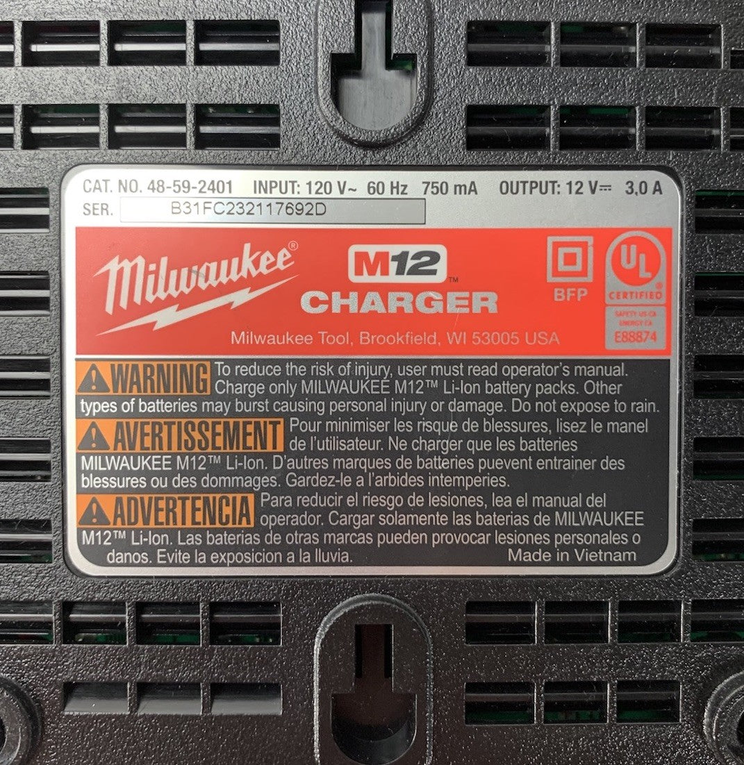 Milwaukee 48-59-2401 M12 Battery Charger7