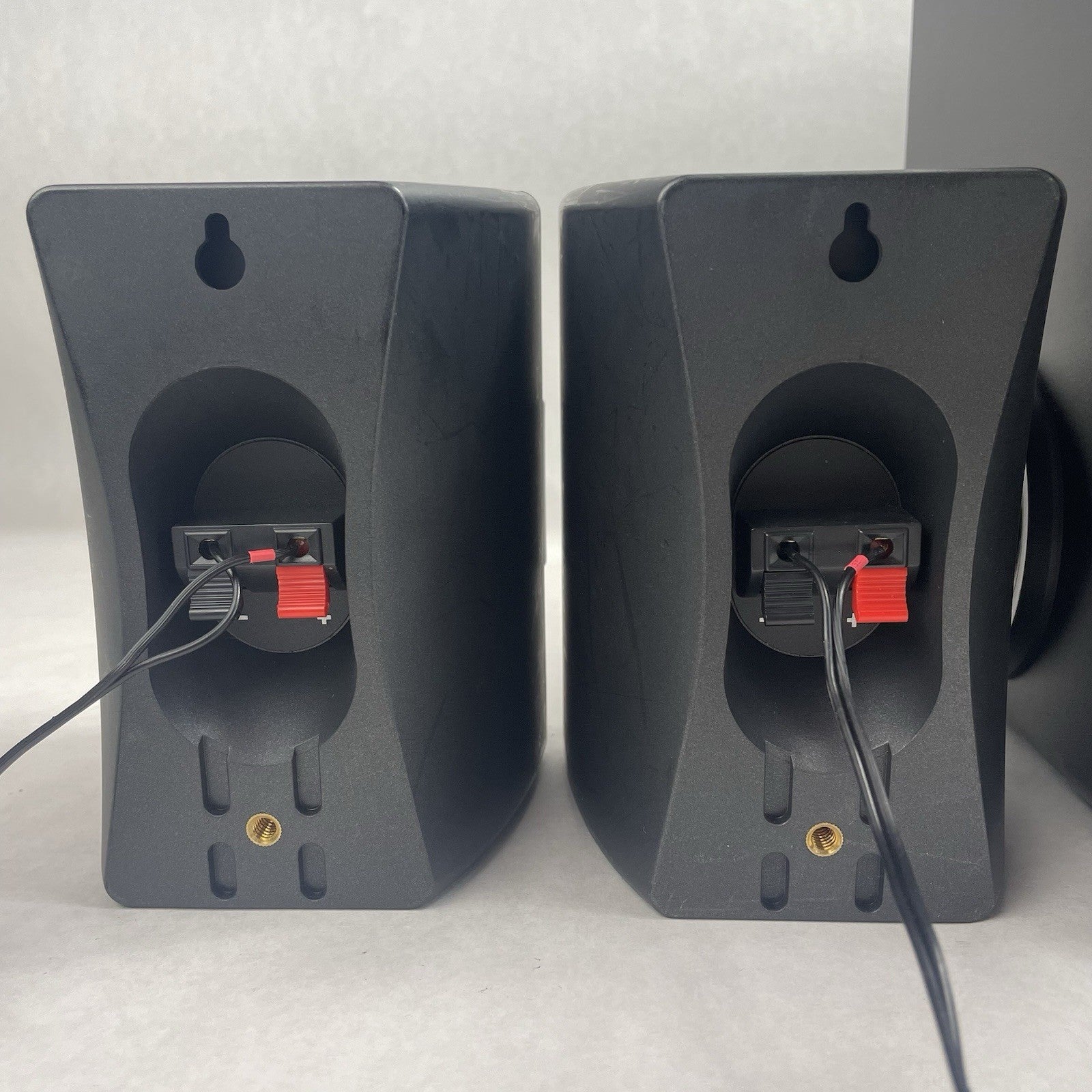 Creative GigaWorks G550W 5.1  THX Computer Speakers 310W Tested13