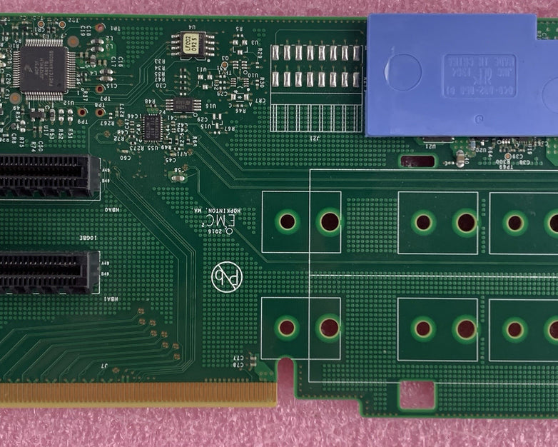 Dell EMC Isilion Riser Card 303337000D01 No Batt