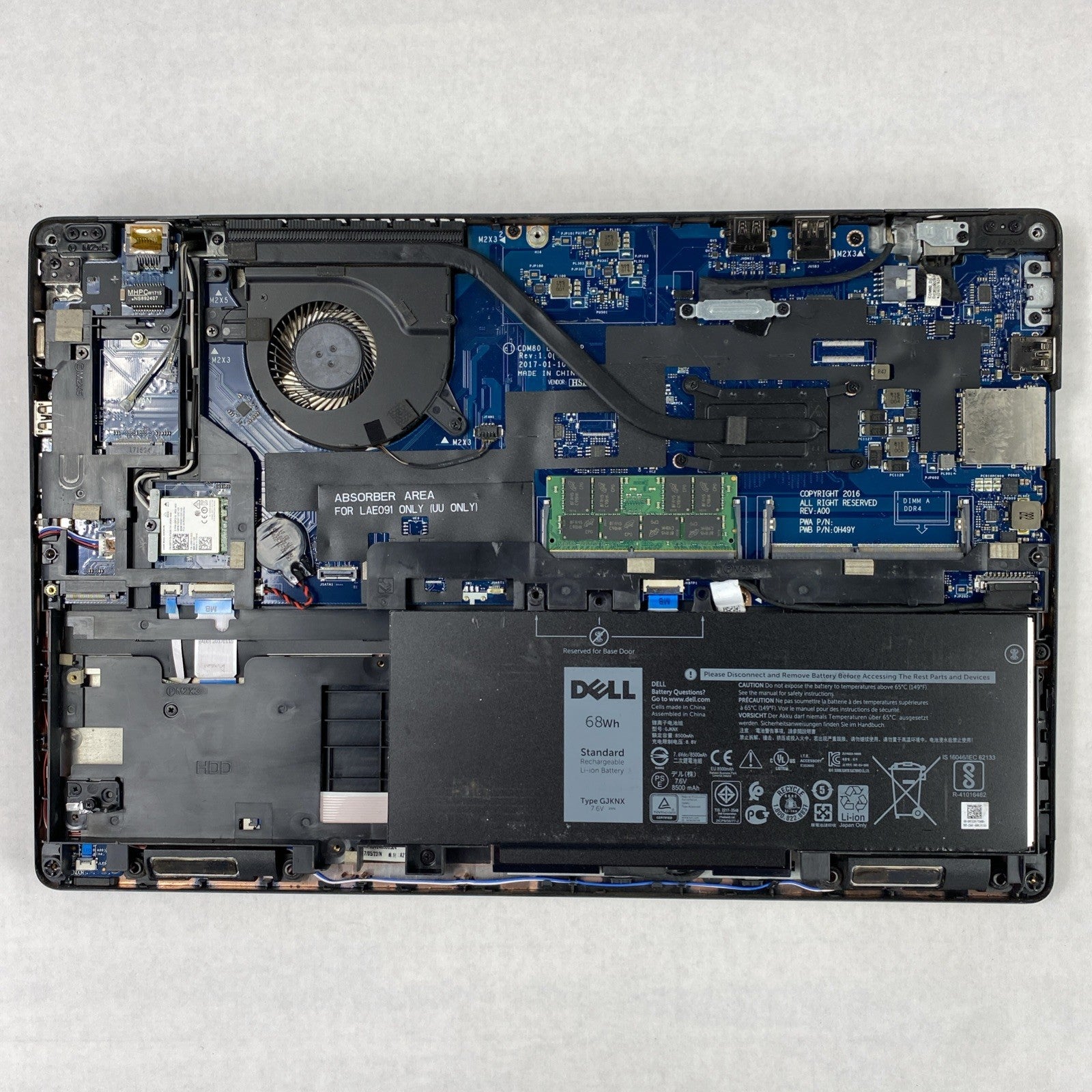 Dell Latitude 5580 Intel Core i5-7300U 2.6GHz 8GB RAM 15.6" No HDD No OS