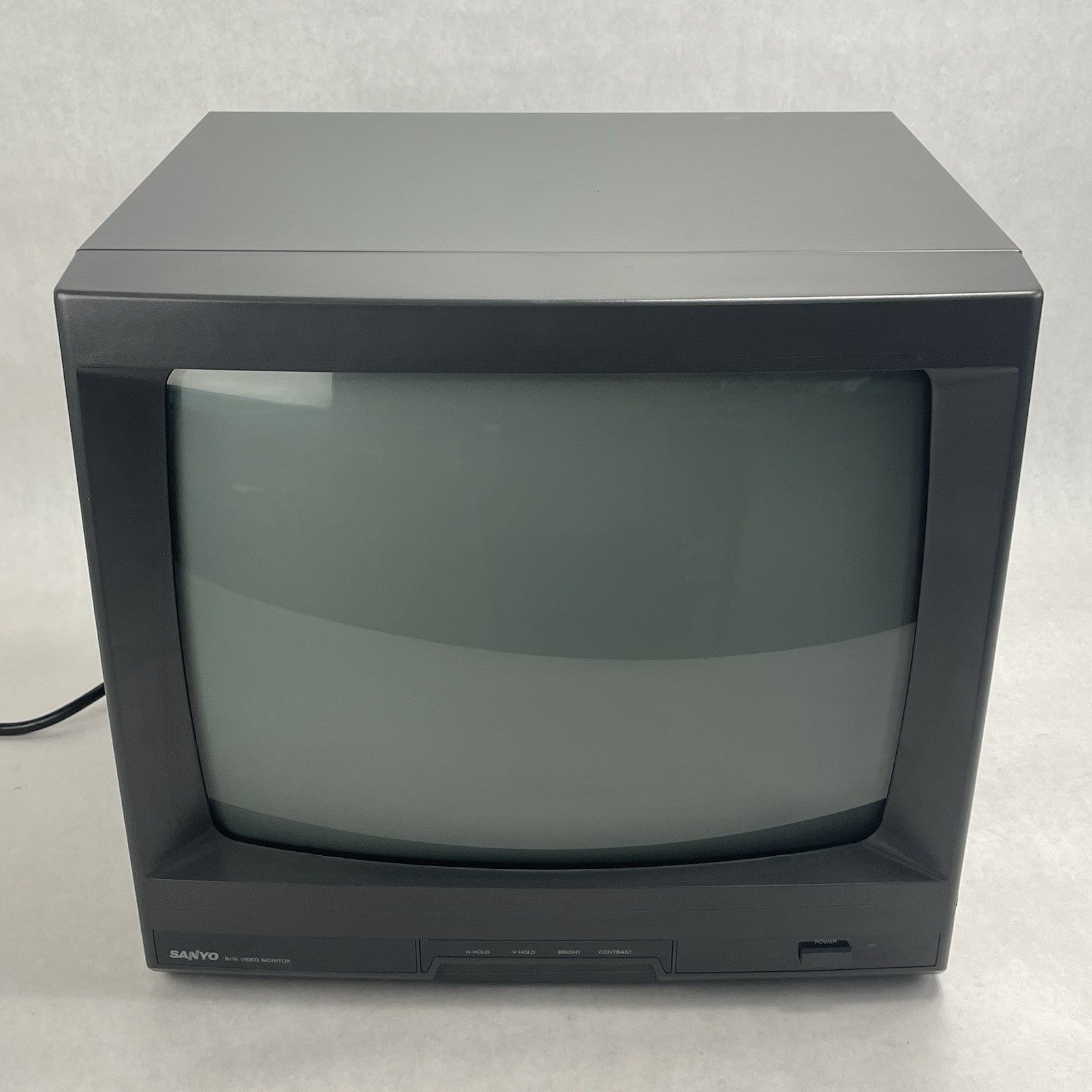 Sanyo VM 5516 Vintage B&W CRT 1997 16''1