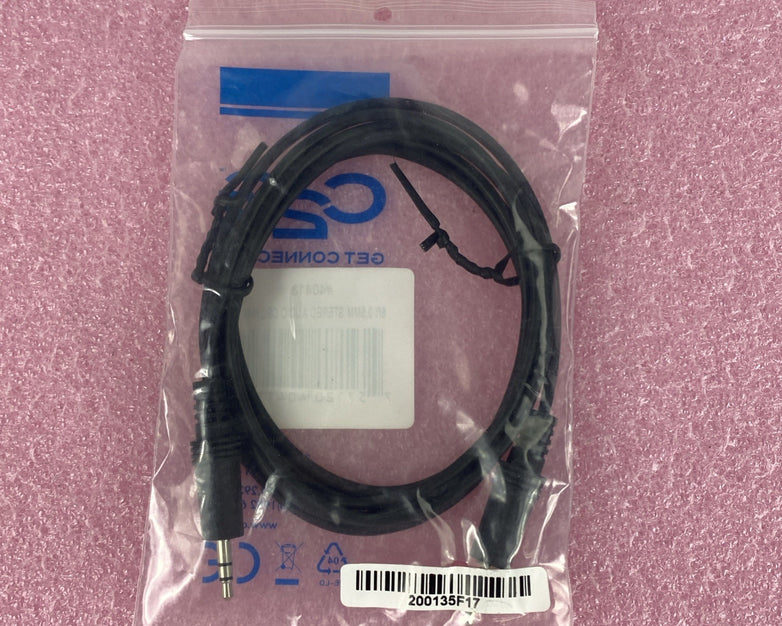 C2G 40413 6FT 3.5MM Sterio Audio Cable M/M Lot of 5