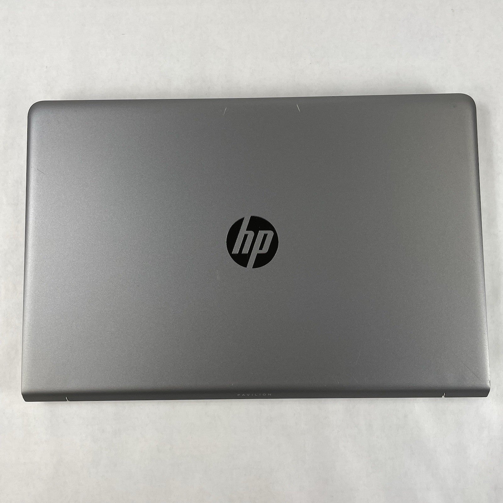 HP Pavilion 15-cc123cl 15.6" i5-8250U 1.60 GHz 8GB RAM No SSD No OS - Bad Bottom14