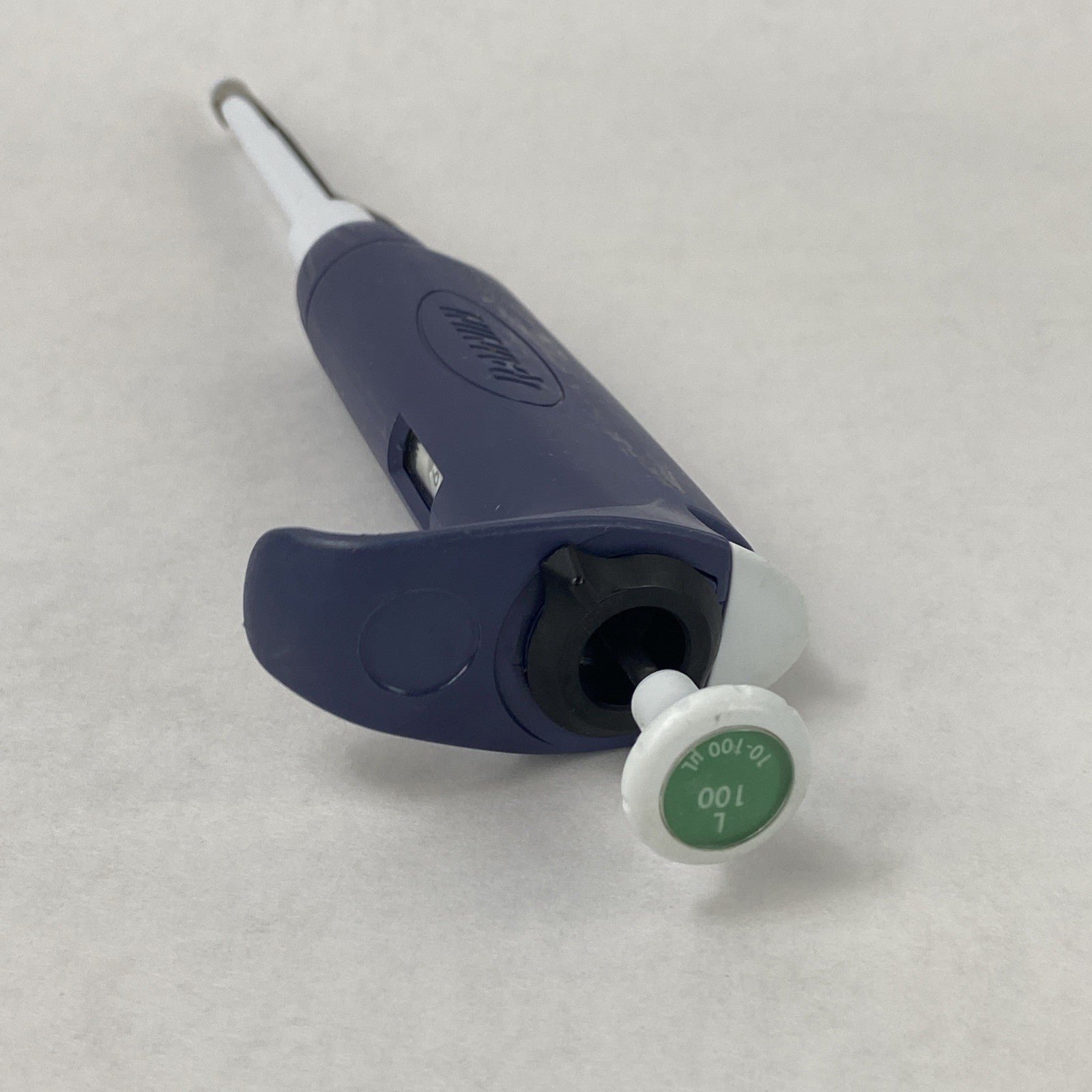 Rainin Pipetlite L100 LTS 100 10-100 µL Single Channel Handheld Manual Pipette9
