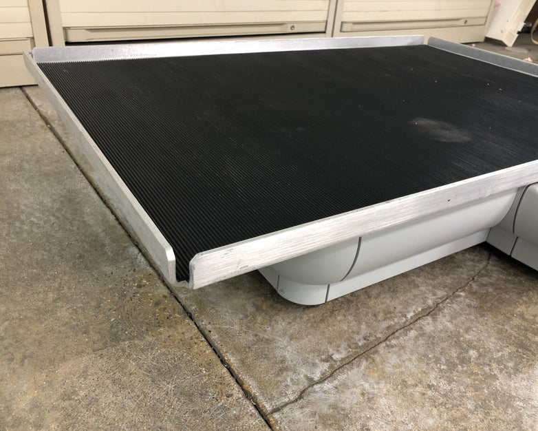 VWR 15000  Advanced Orbital Shaker 15000-2 89032-120 36"x24"
