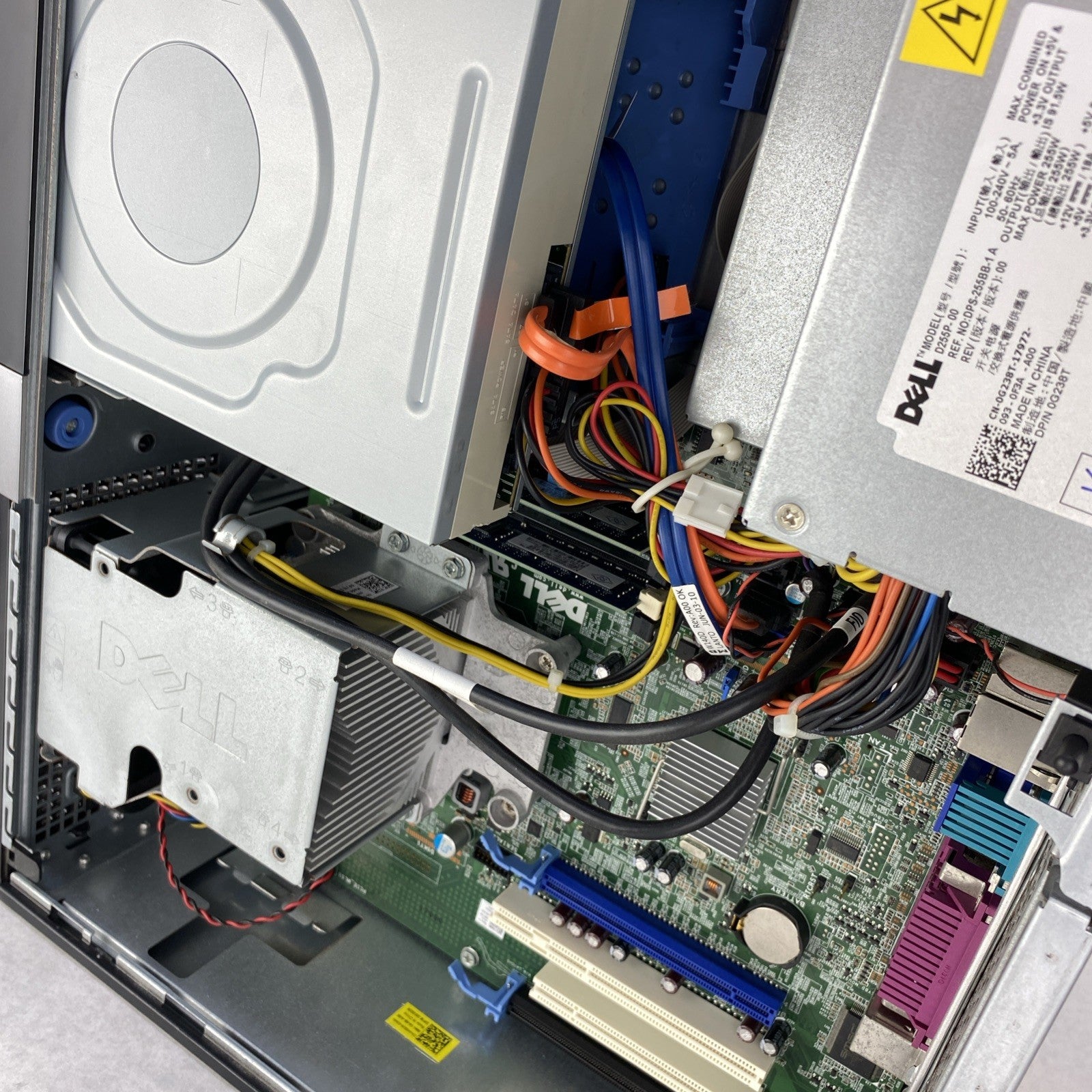 Dell OptiPlex 980 DT Intel Core i5-650 3.20GHz 4GB RAM No HDD No OS