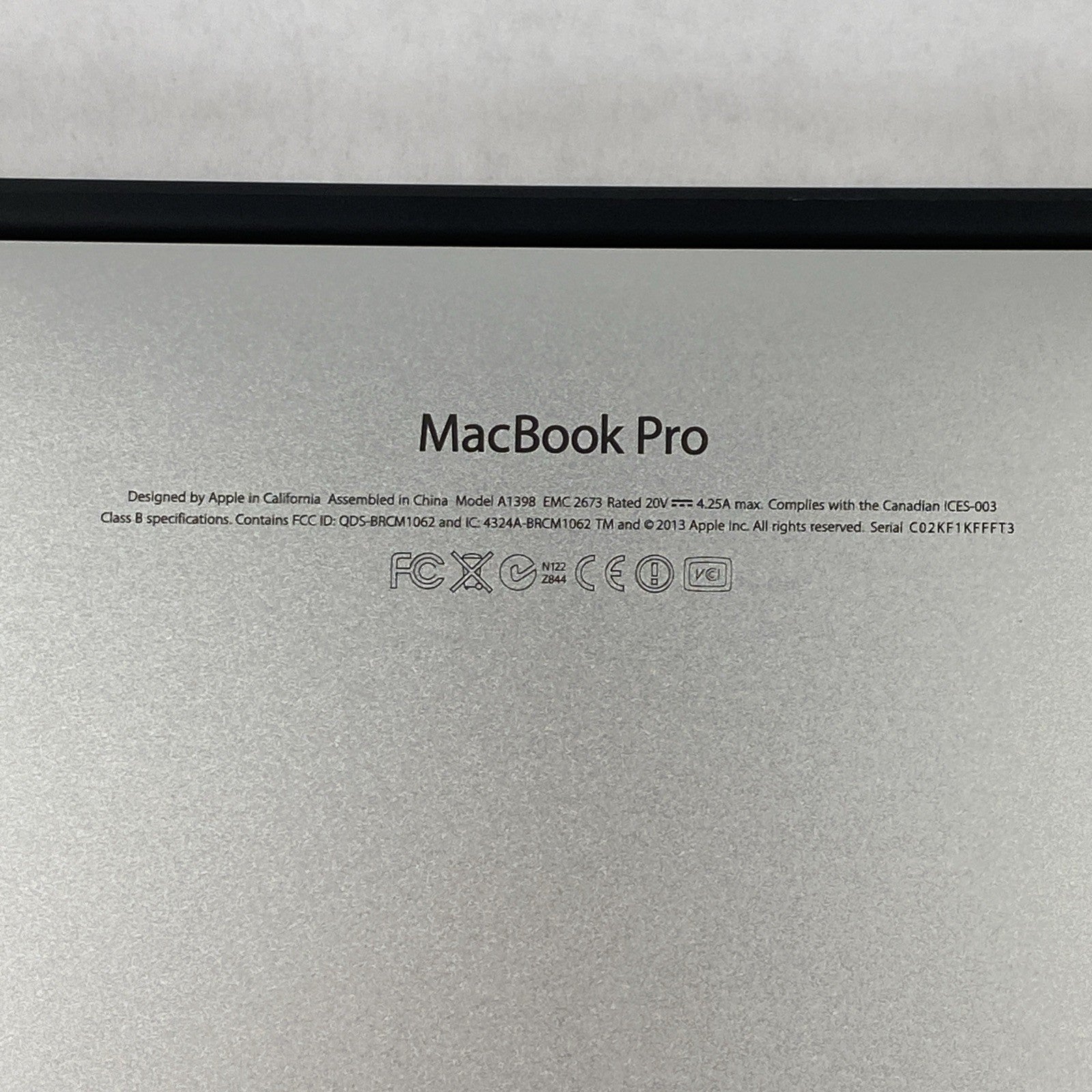 Apple MacBook Pro A1398 2013 Retina 15" 2.40 GHz i7 8GB RAM 250GB SSD os10.15.7