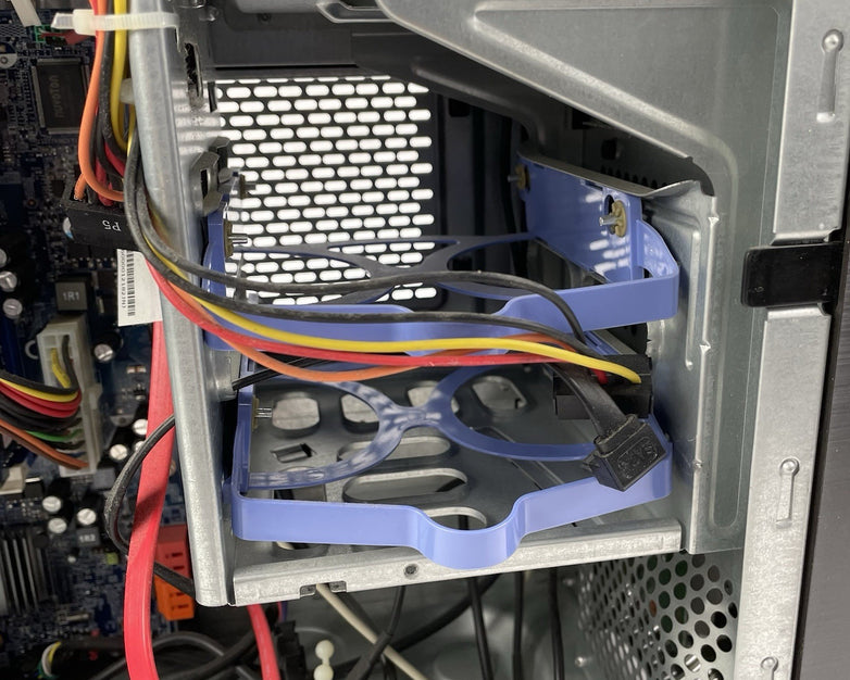 Lenovo IdeaCentre K330B Intel I7-2600 3.40 GHz 16 GB No HDD No OS