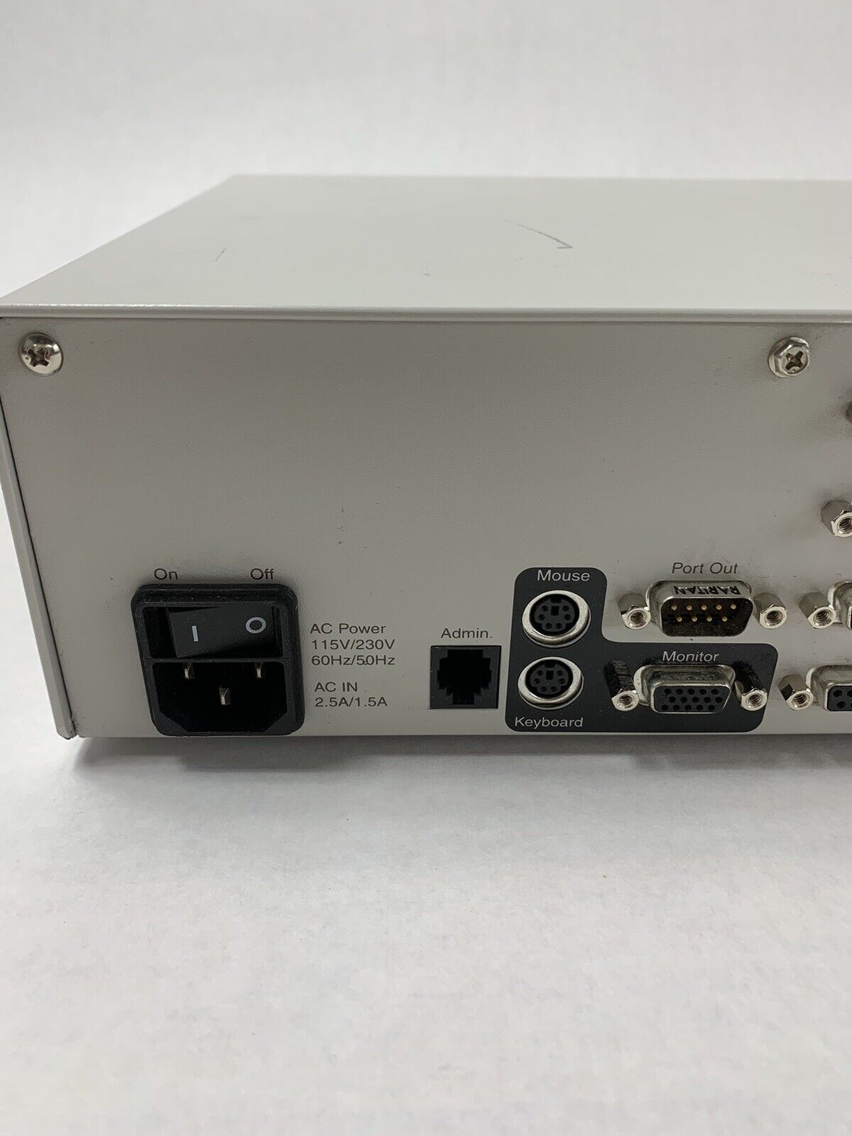 Raritan MasterConsole IIx Series 16-Port Multi Platform