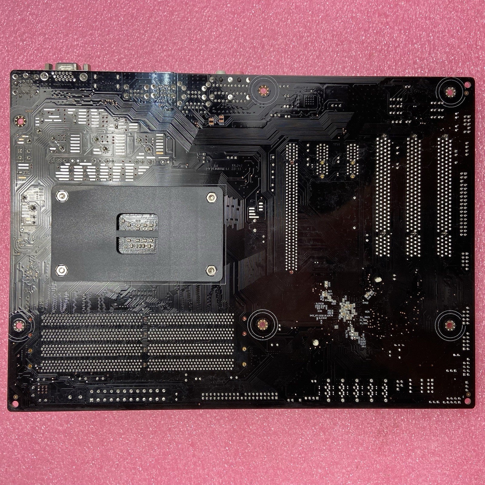 ECS GeForce 8200M-A Motherboard AMD Athlon 64 X2 2.21GHz 8GB RAM w/Shield7