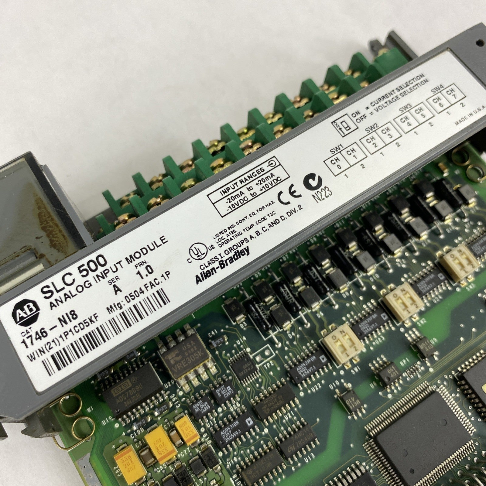 Allen-Bradley SLC500 Analog Input Module 1746-NI8 Ser. A FRN 1.0 - Untested3