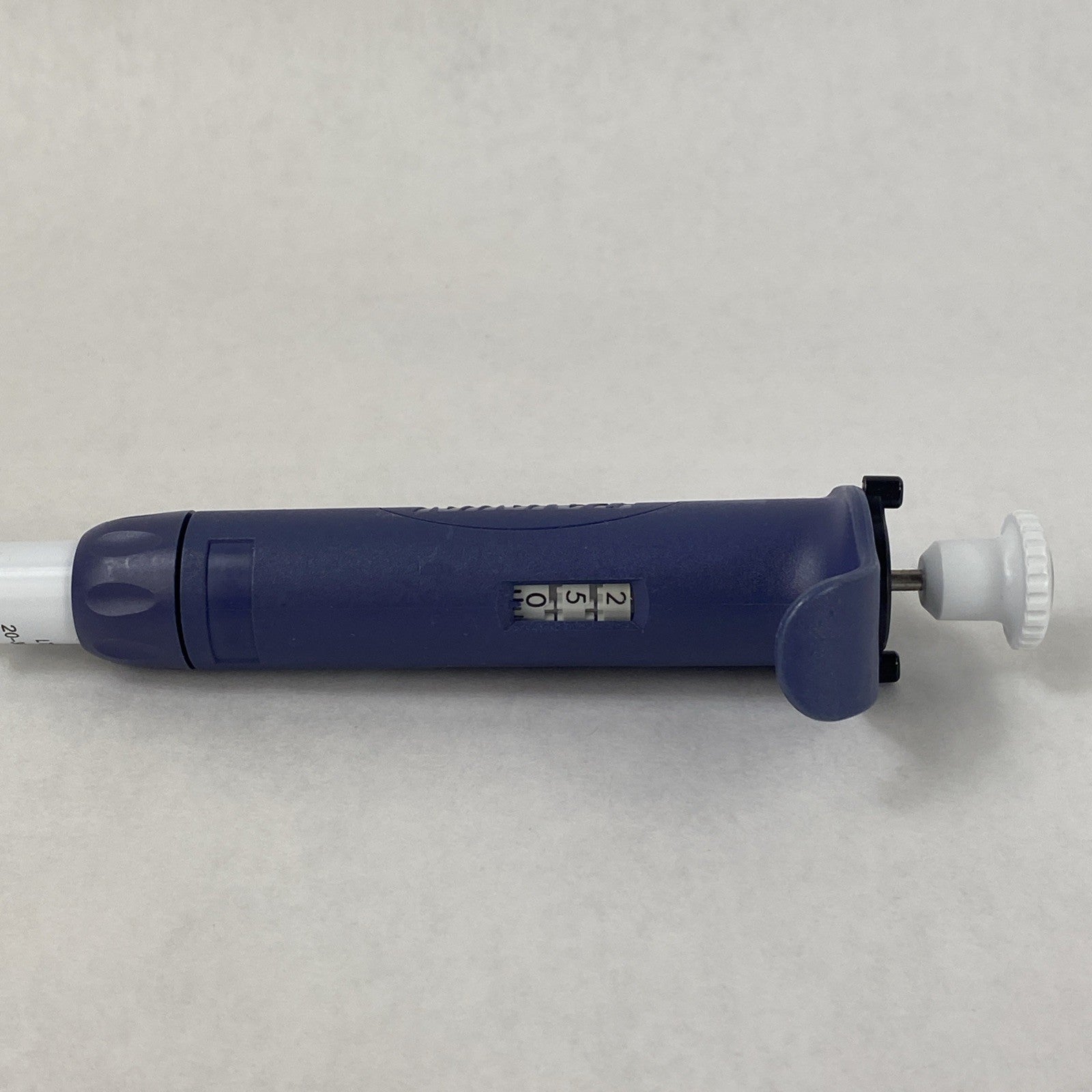 Rainin Pipetlite L300 LTS 20-300 µL Single Channel Handheld Manual Pipette6