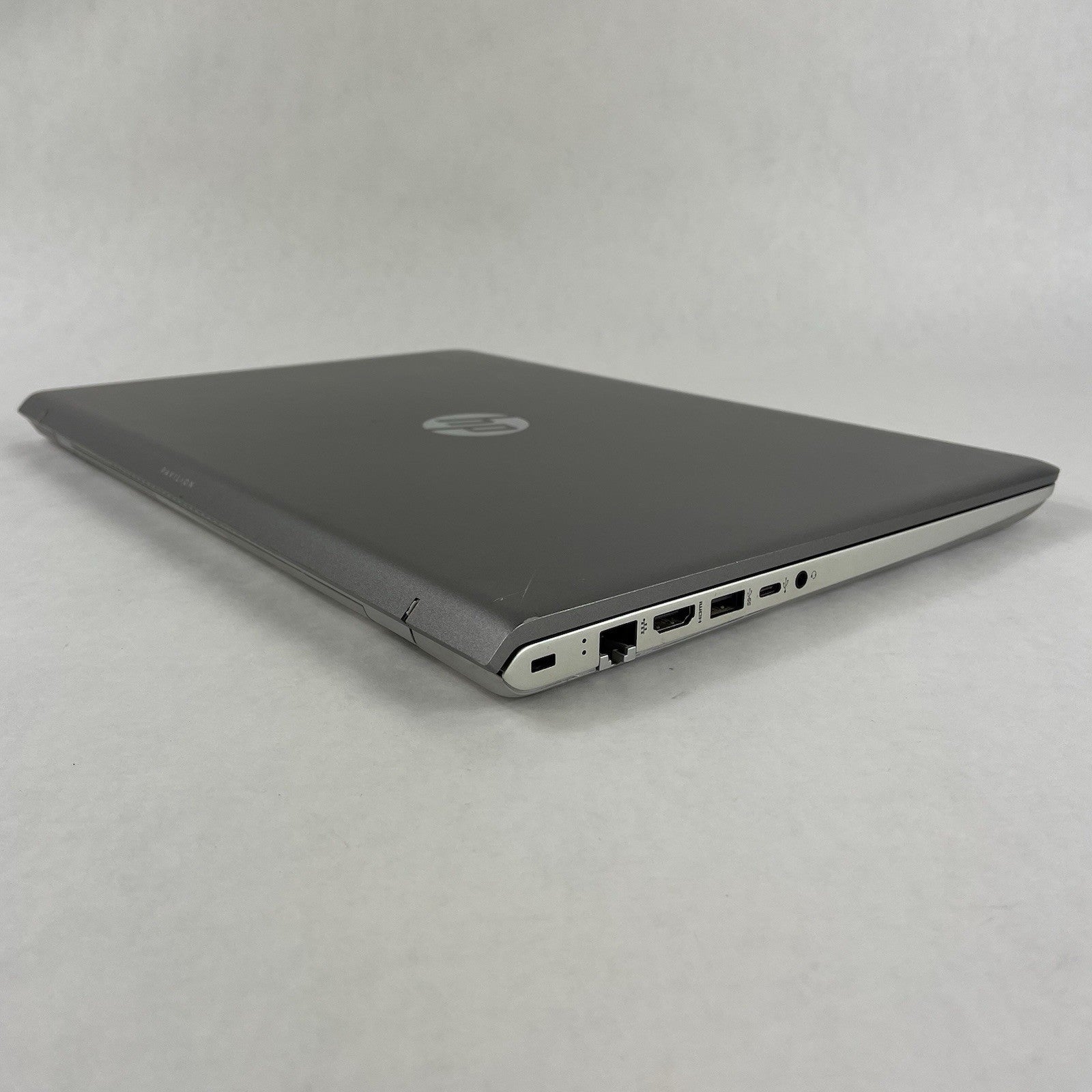 HP Pavilion 15-cc123cl 15.6" i5-8250U 1.60 GHz 8GB RAM No SSD No OS - Bad Bottom12
