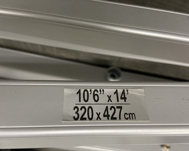 Da-Lite Fast-Fold Deluxe Projection Screen Frame - No Screen - Parts or Repair