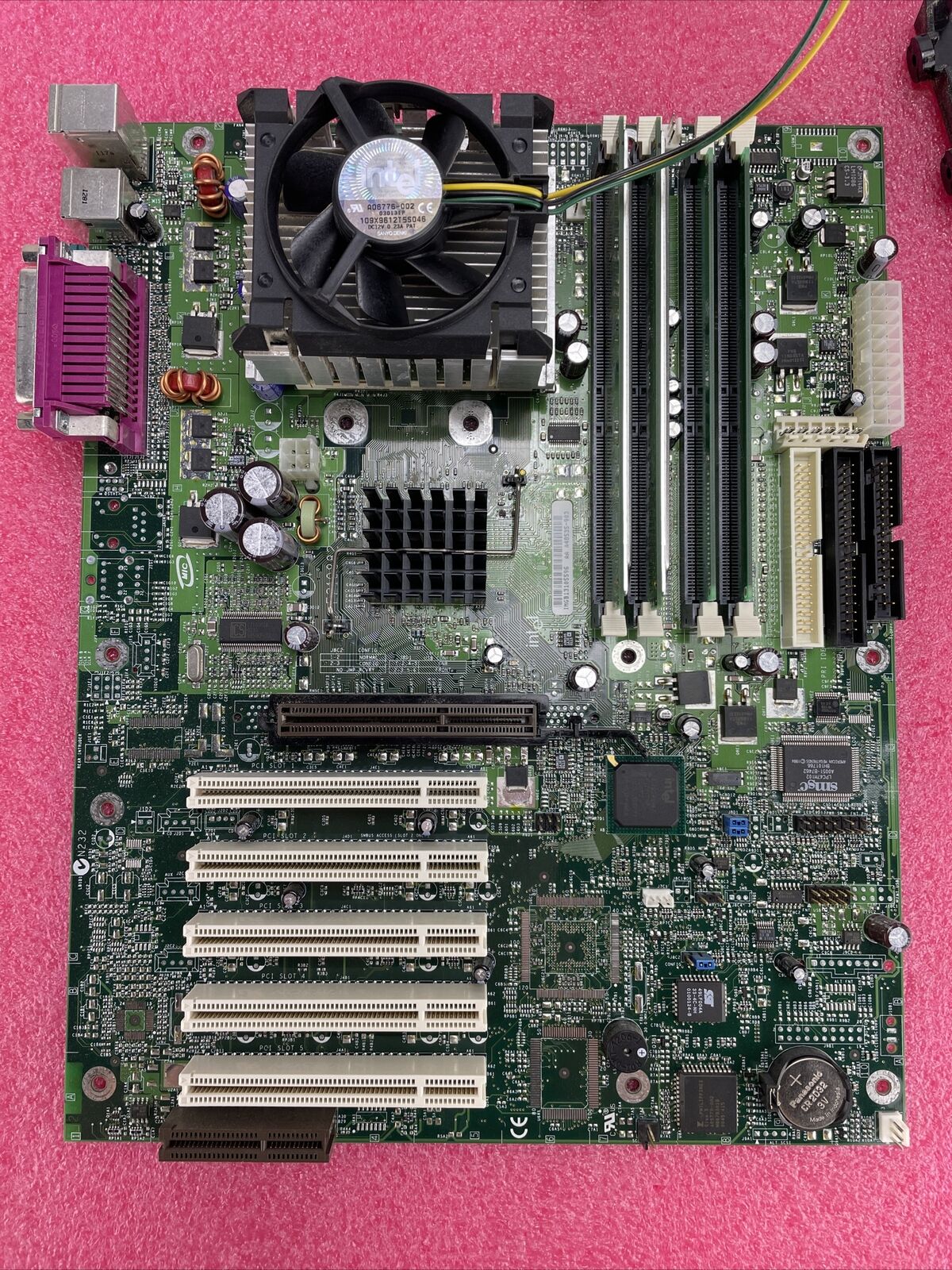 Intel D850GB Motherboard Intel Pentium II 466MHz 256MB RAM
