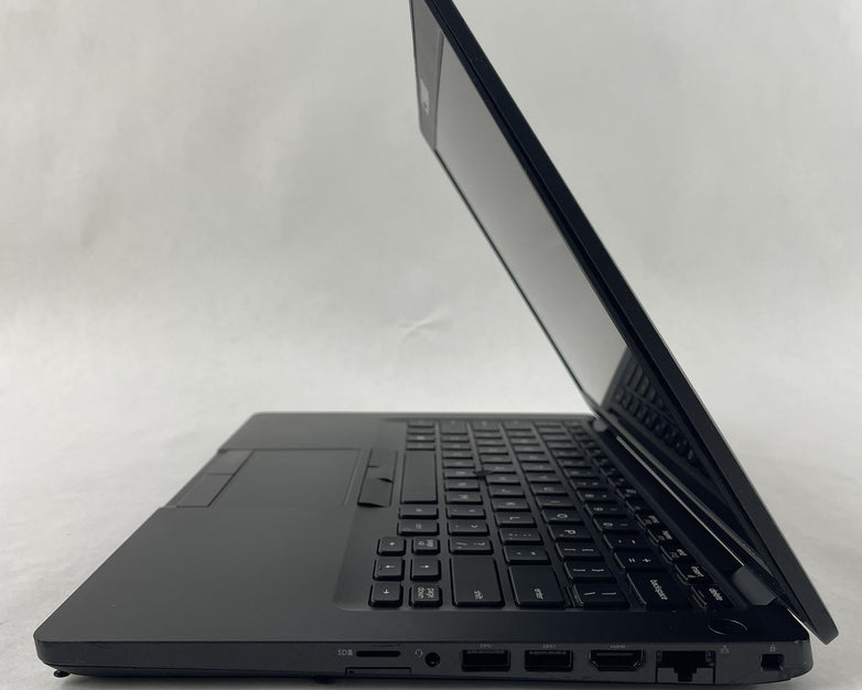 Dell Latitude 5400 14" i5-8365U 1.60 GHz 8 GB RAM No SSD/OS/AC/Batt- Bad Bottom