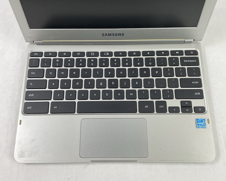 Samsung XE303C12 11.6" ARM V7 rev4 2 GB RAM 16 GB Storage No AC