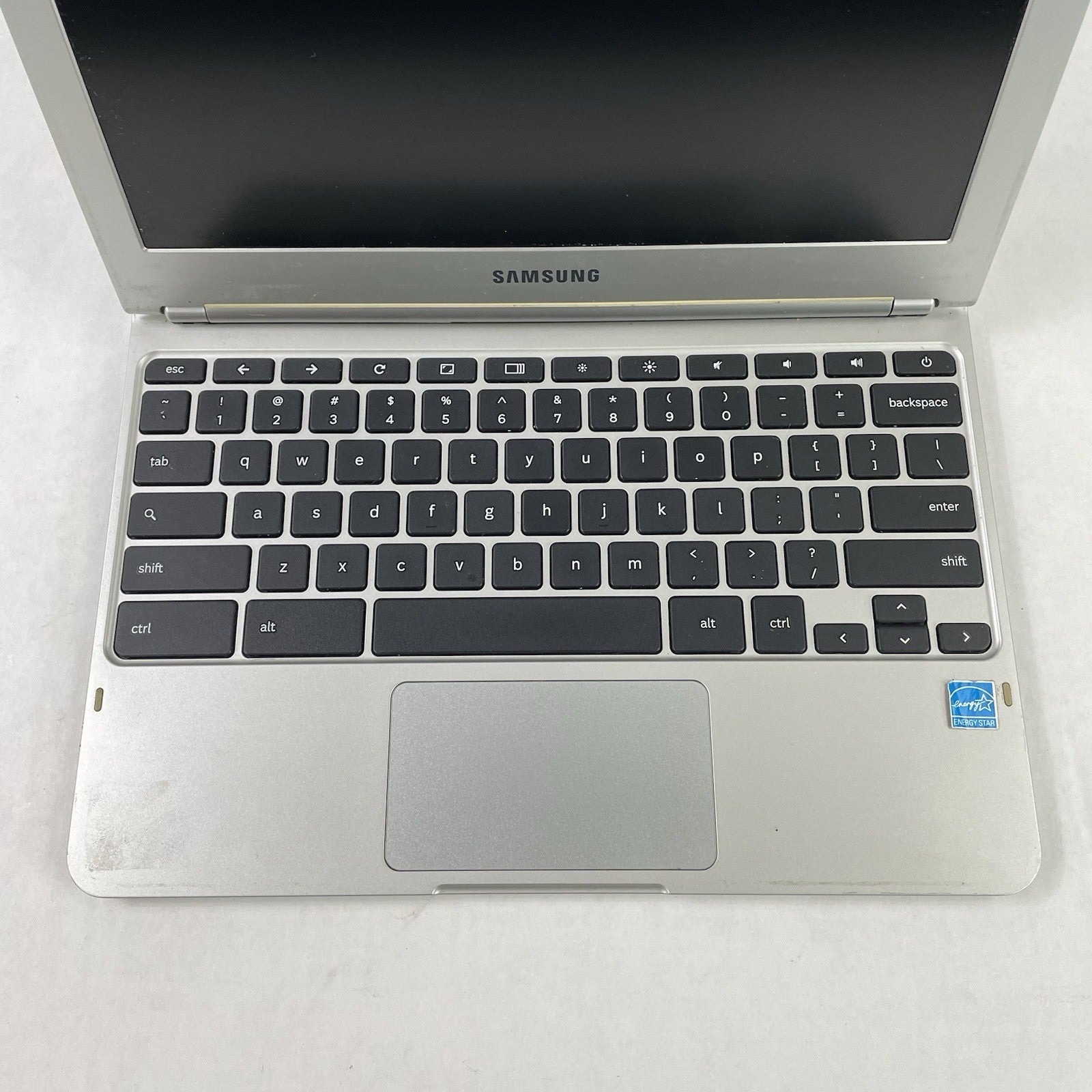 Samsung XE303C12 11.6" ARM V7 rev4 2 GB RAM 16 GB Storage No AC3