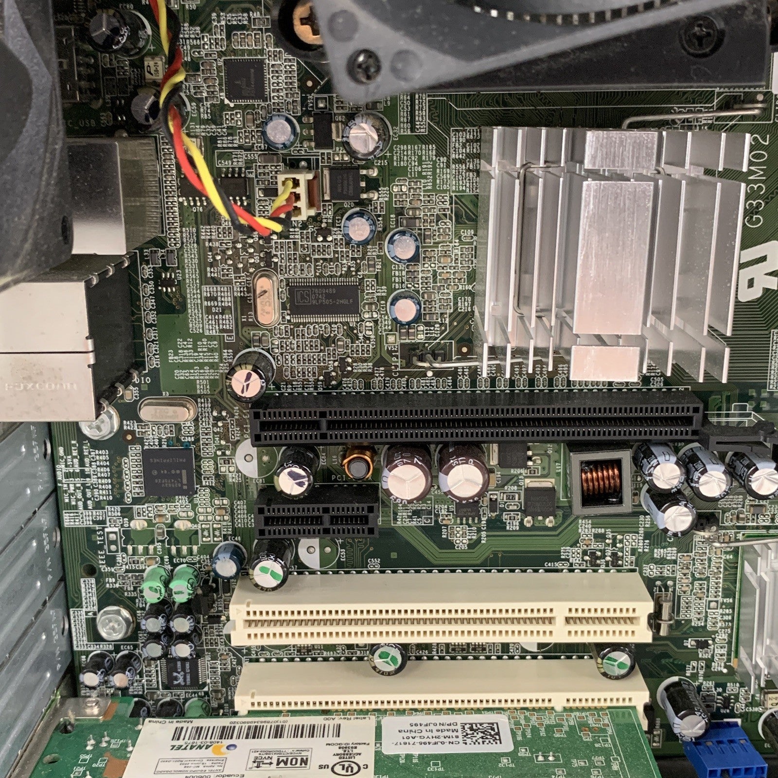 Dell Inspiron 530 MT Desktop Core 2 Duo E4600 1.6 GHz 3 GB RAM No HDD No OS