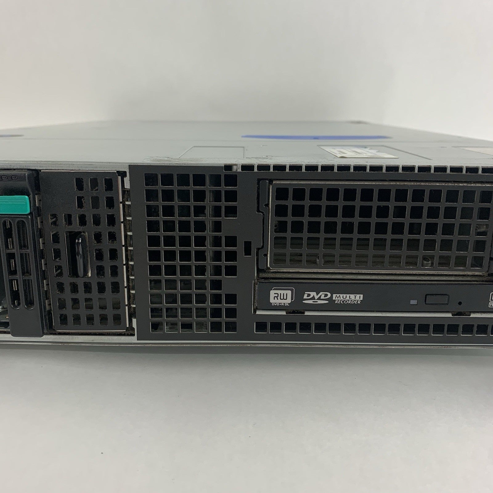 Intel SR2625 Server S5520UR Server 2x Xeon X5650 2.67 GHz 32 GB Ram No OS NO HDD3