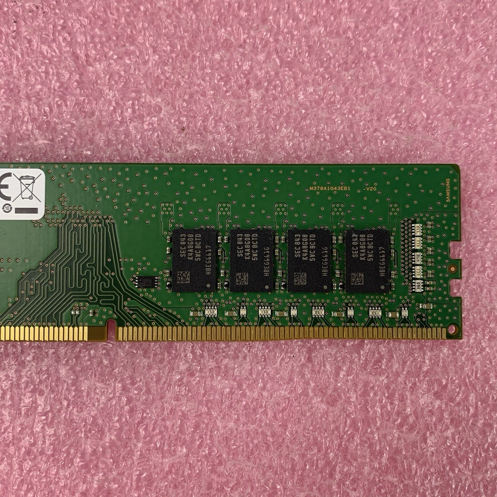 Samsung M378A2K43CB1-CTD 16 GB DDR4-2666 P-2666V 2Rx8 Desktop Ram Memory3