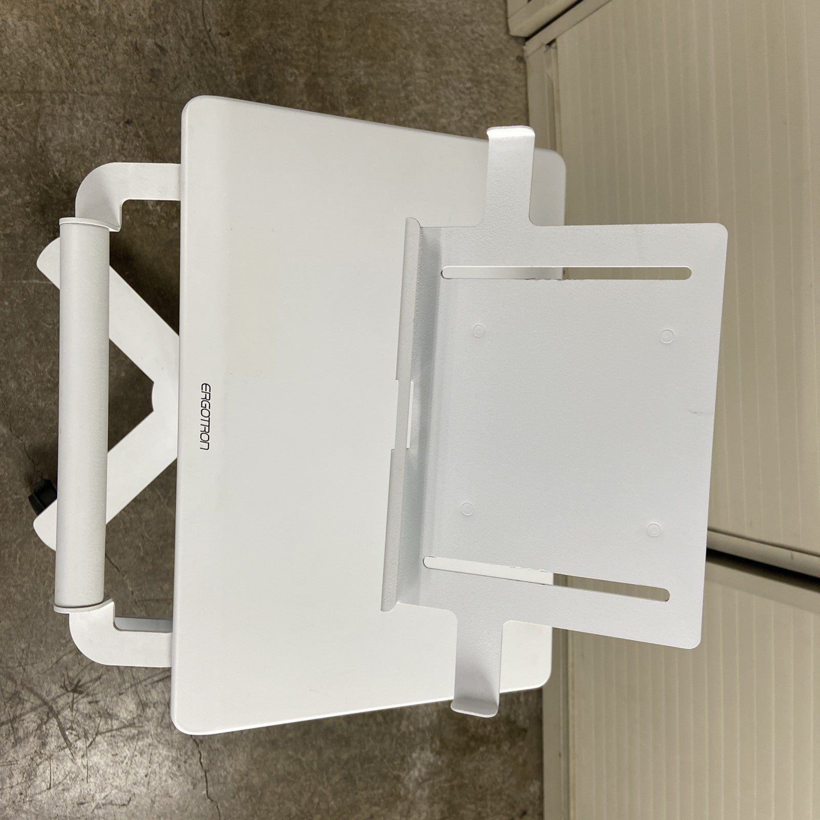 Ergotron StyleView Tablet SV10 Cart w/ Vitec Videocom IP20 - Elora Anton Bauer
