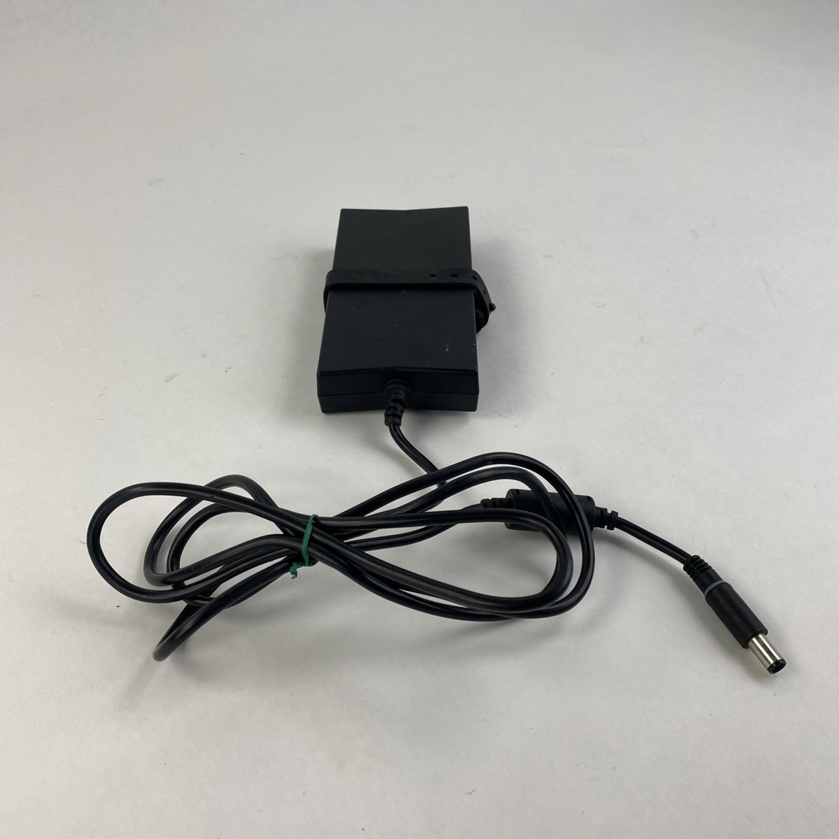 Dell LA130PM121 130 W 19.5V  7.4mm Barrel No Power Cord - Mixed Lot of 81