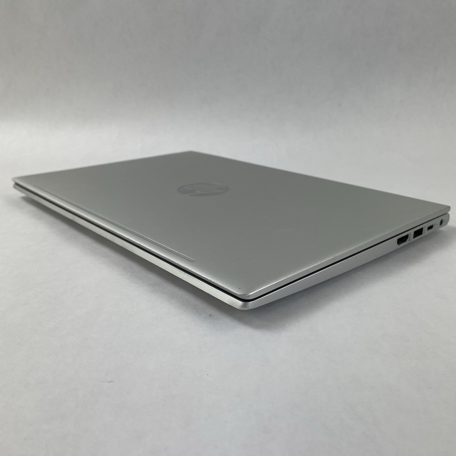 HP ProBook 630 G8 13.3" i7-1165G7 2.80 GHz 8 GB RAM No SSD/OS/AC - Dents9