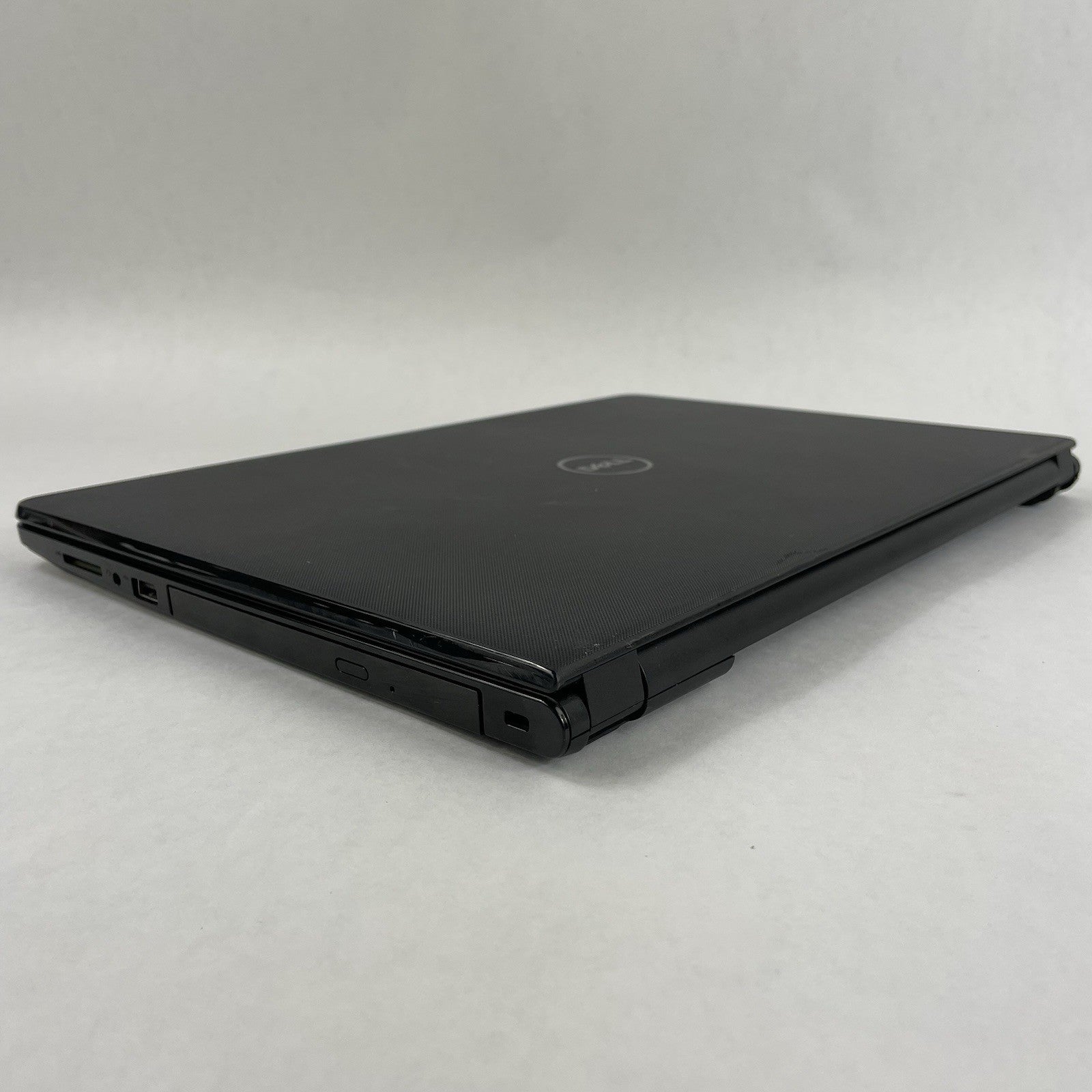 Dell Inspiron 3576 15.6" i5-8250U 1.60 GHz 8 GB RAM No SSD/OS/AC/Batt13